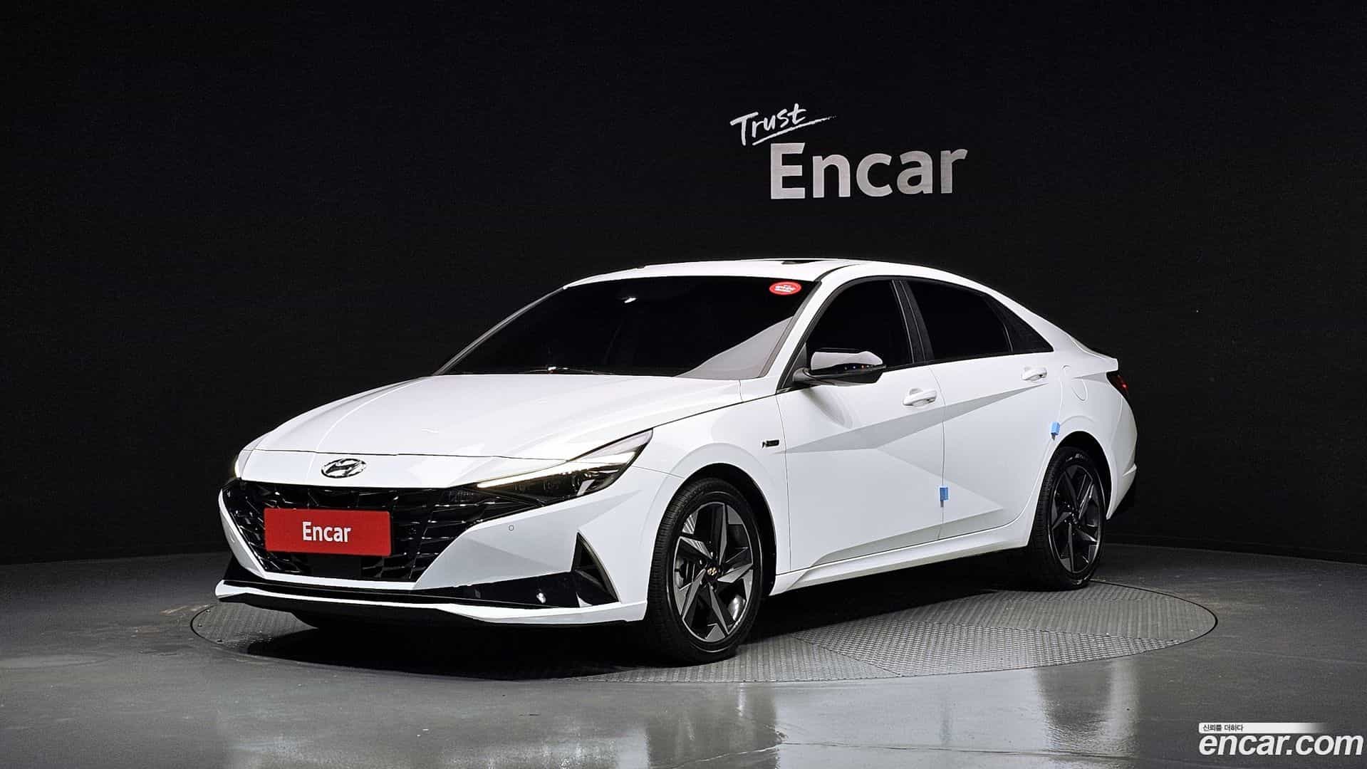 AVANTE Hyundai 2020.6-OUTER-001