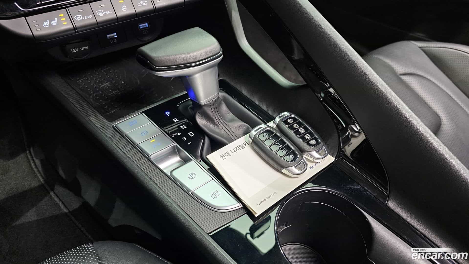 AVANTE Hyundai 2020.6-OPTION-018