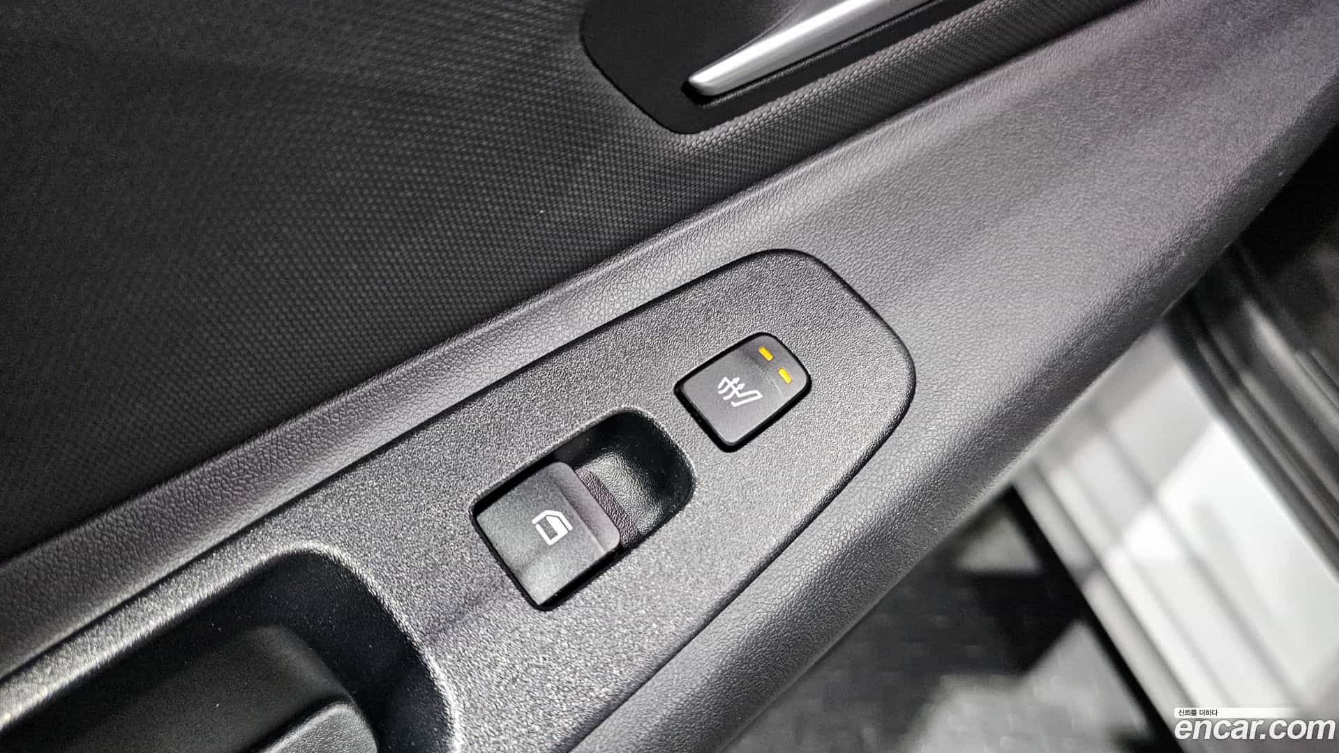 AVANTE Hyundai 2020.6-OPTION-021