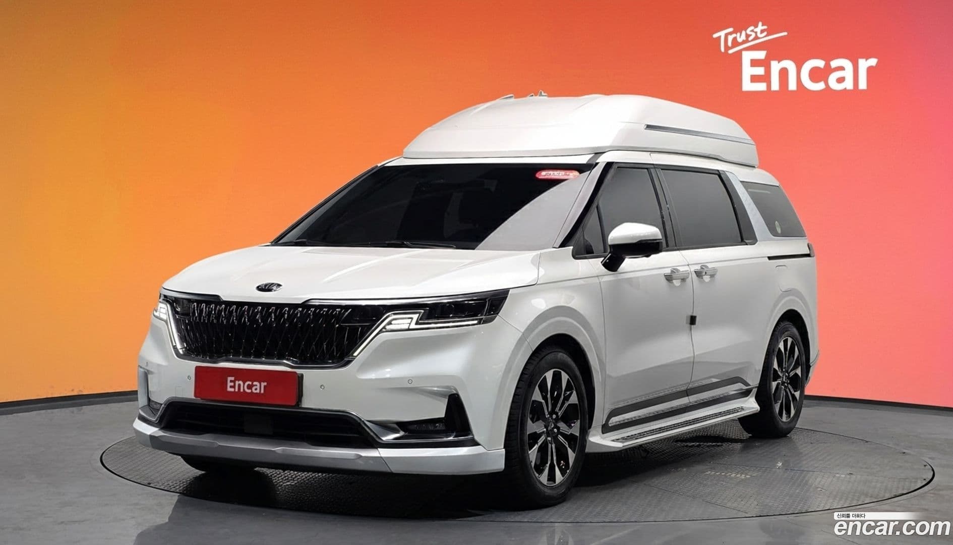Main__Slider__Photo:Canival Kia 2021.6-0