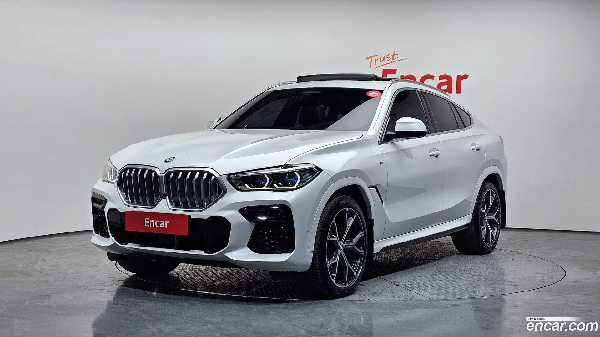 Main__Slider__Photo:X6 BMW 2023.4-0