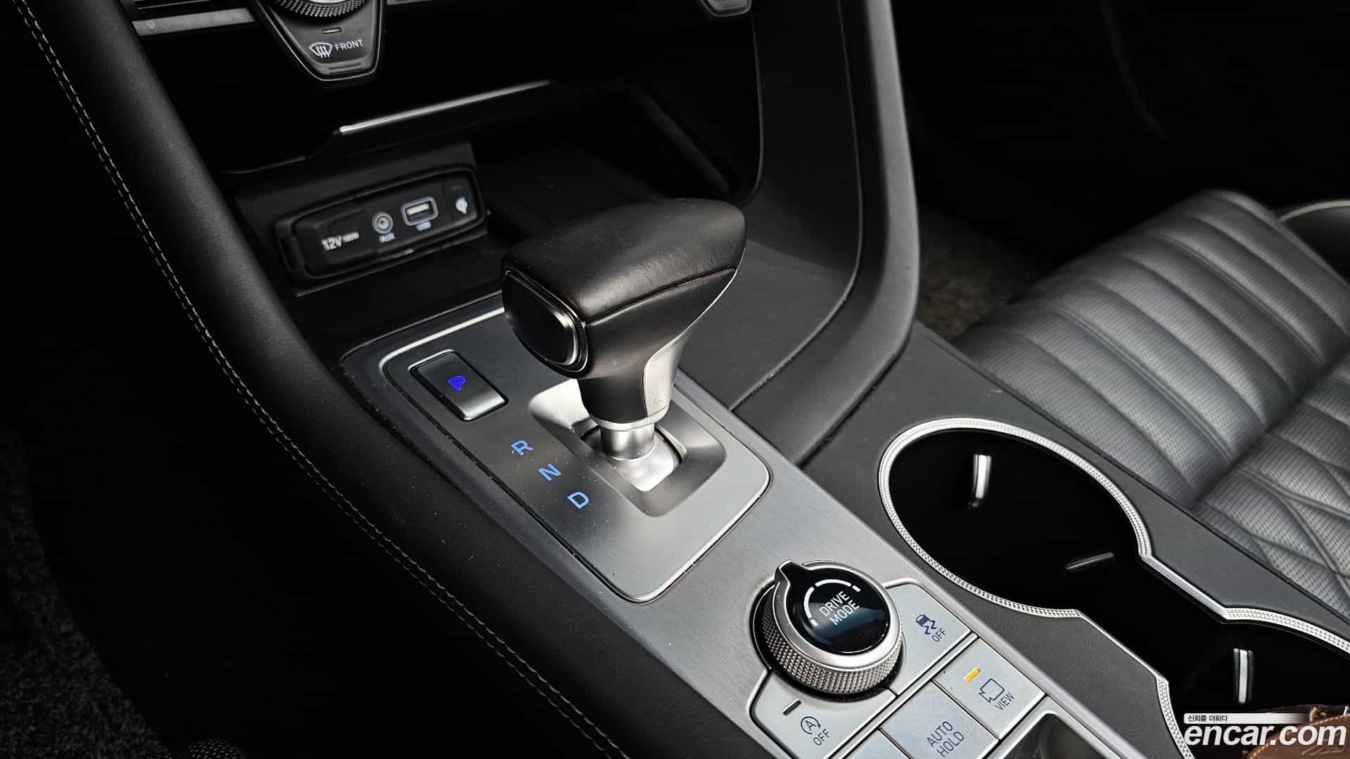 G70 Genesis 2018.6-INNER-009