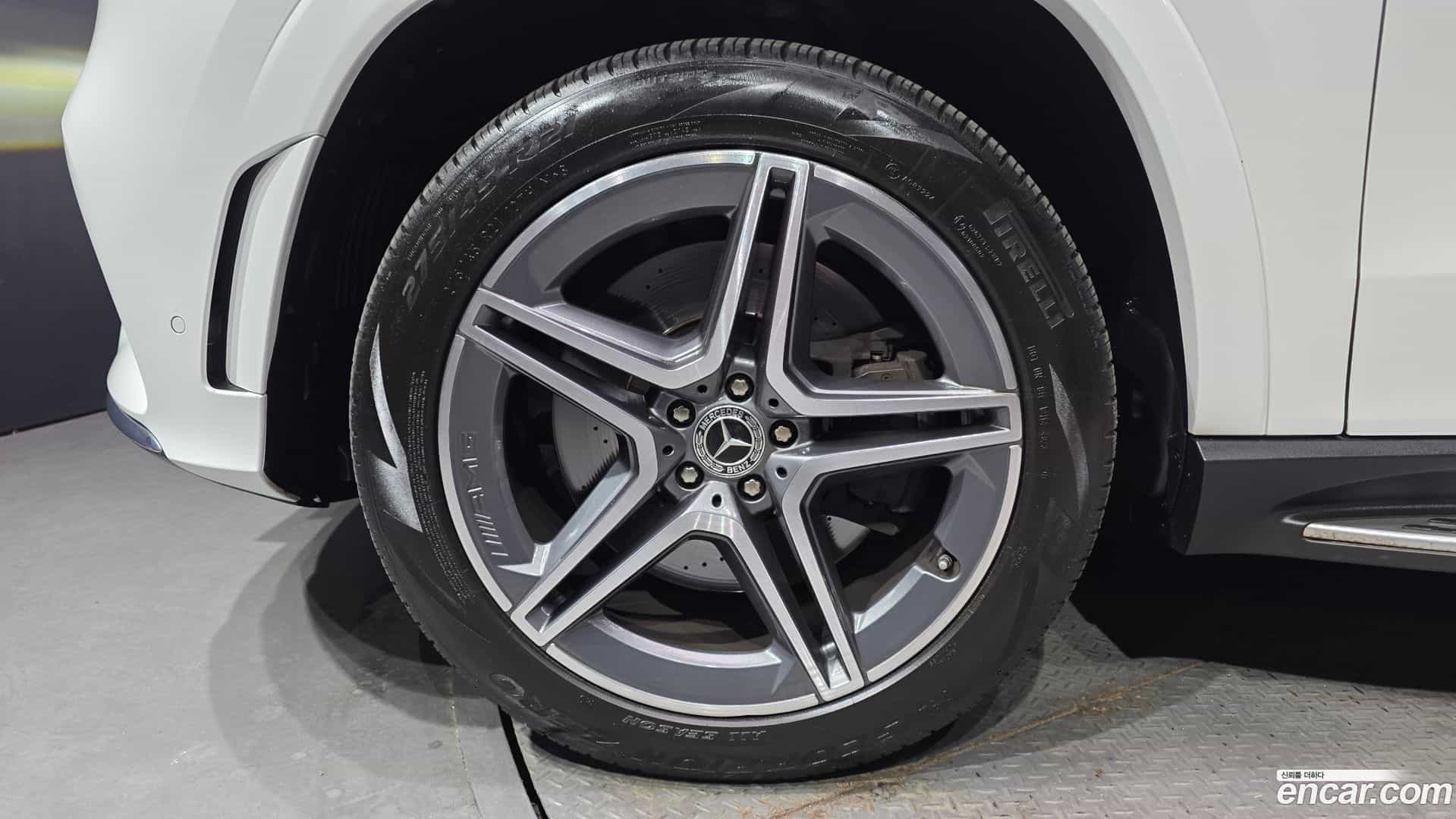 GLS-Class Mercedes-Benz 2021.9-OUTER-005