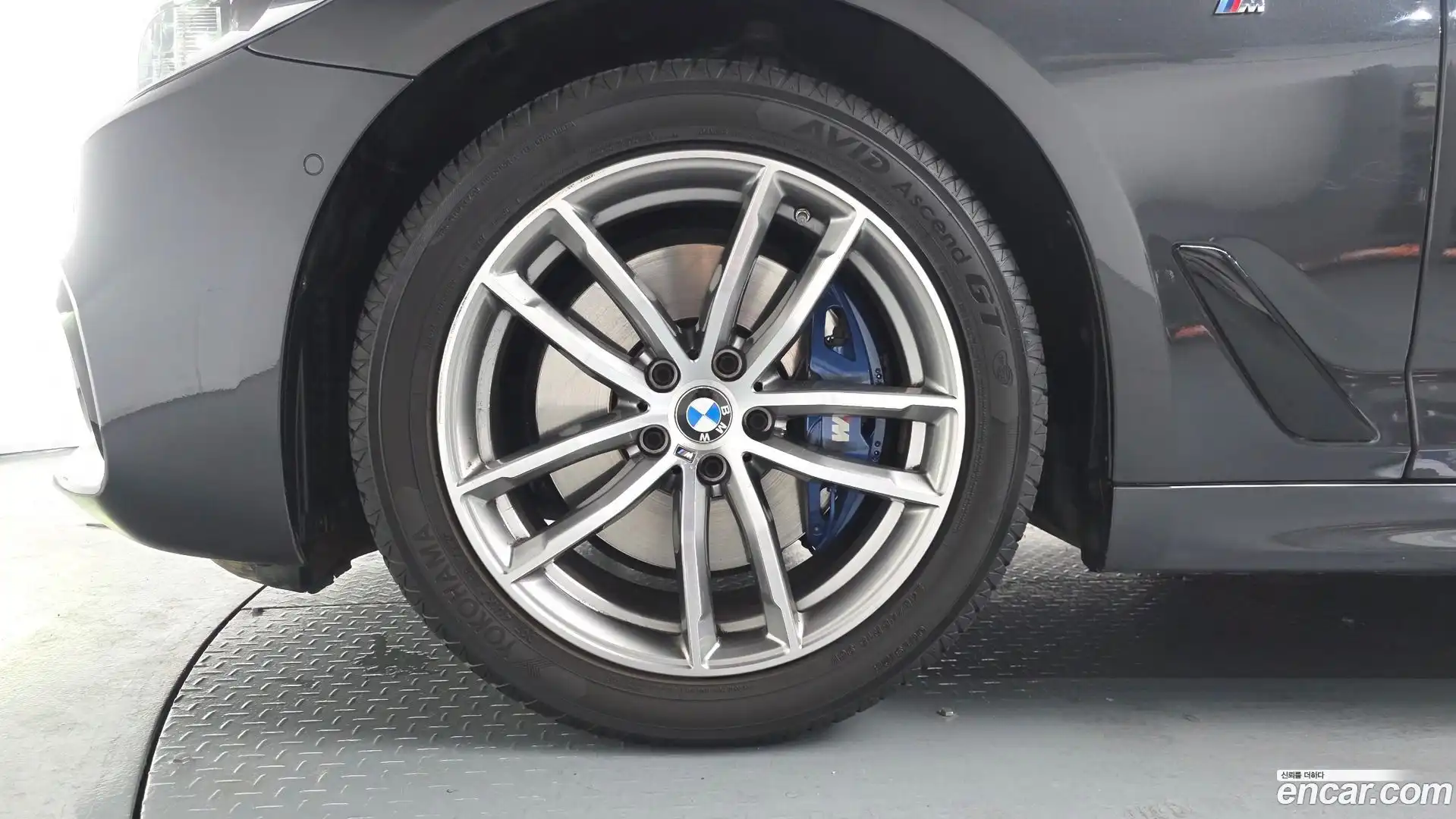 5-Series BMW 2017.4-OUTER-005
