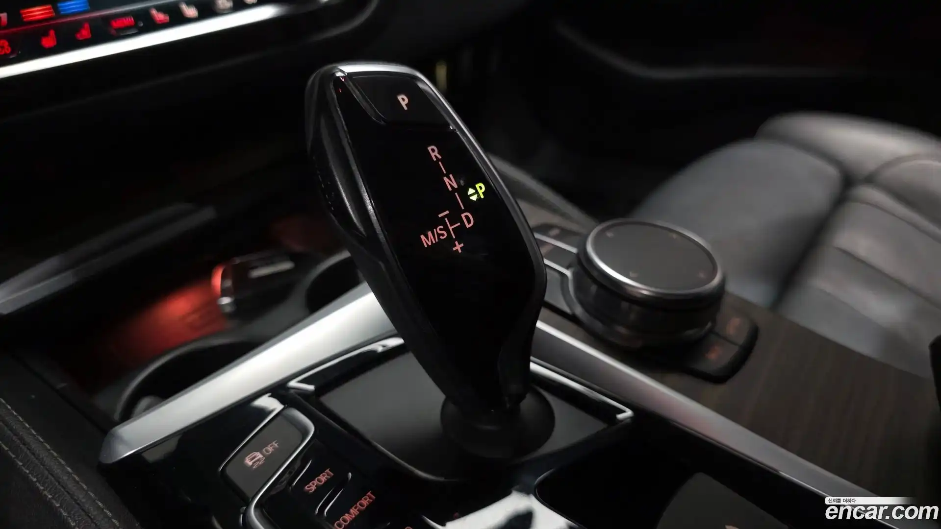 5-Series BMW 2017.4-INNER-009