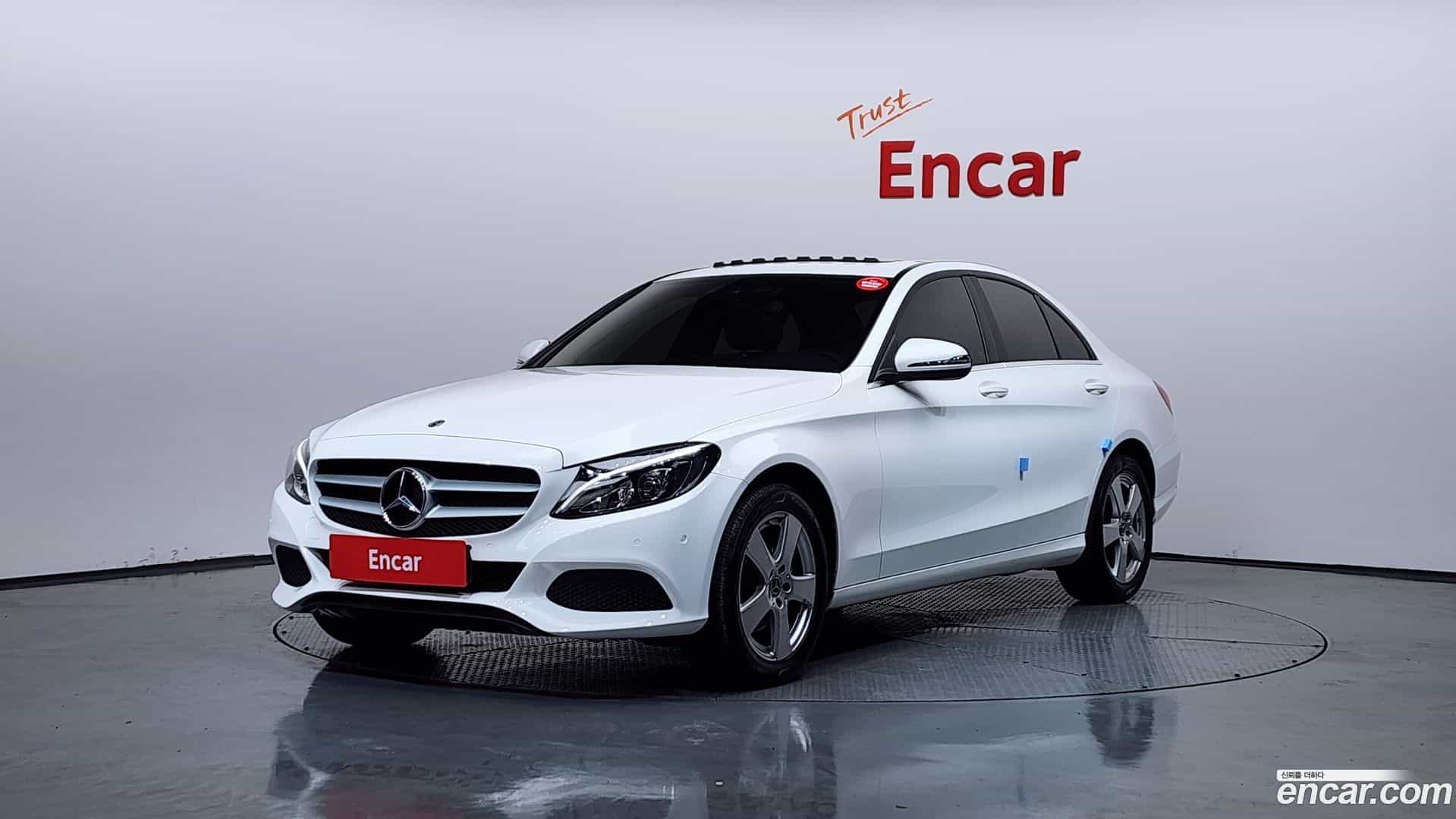 C-Class Mercedes-Benz 2018.1-OUTER-001