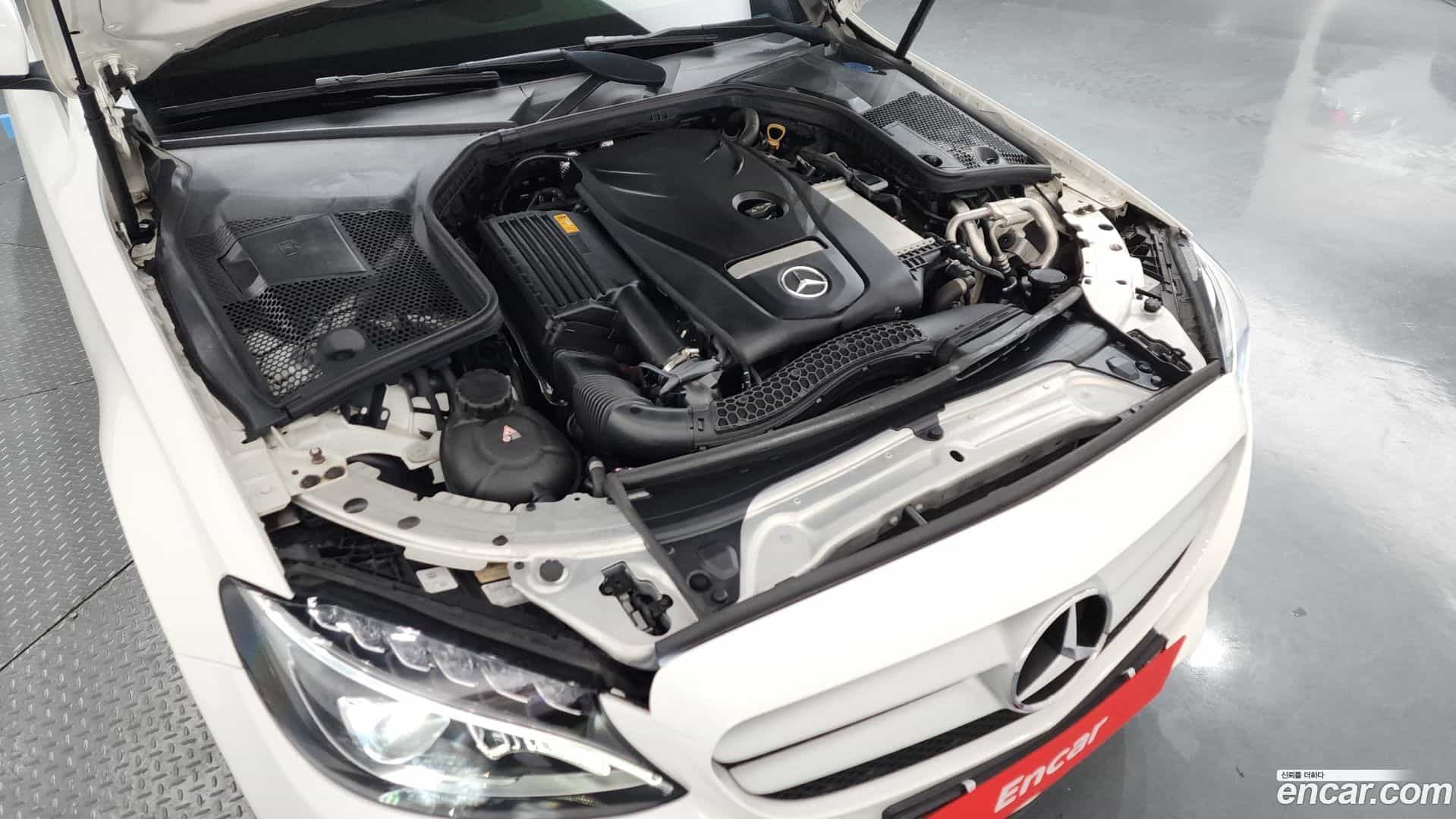 C-Class Mercedes-Benz 2018.1-OUTER-006