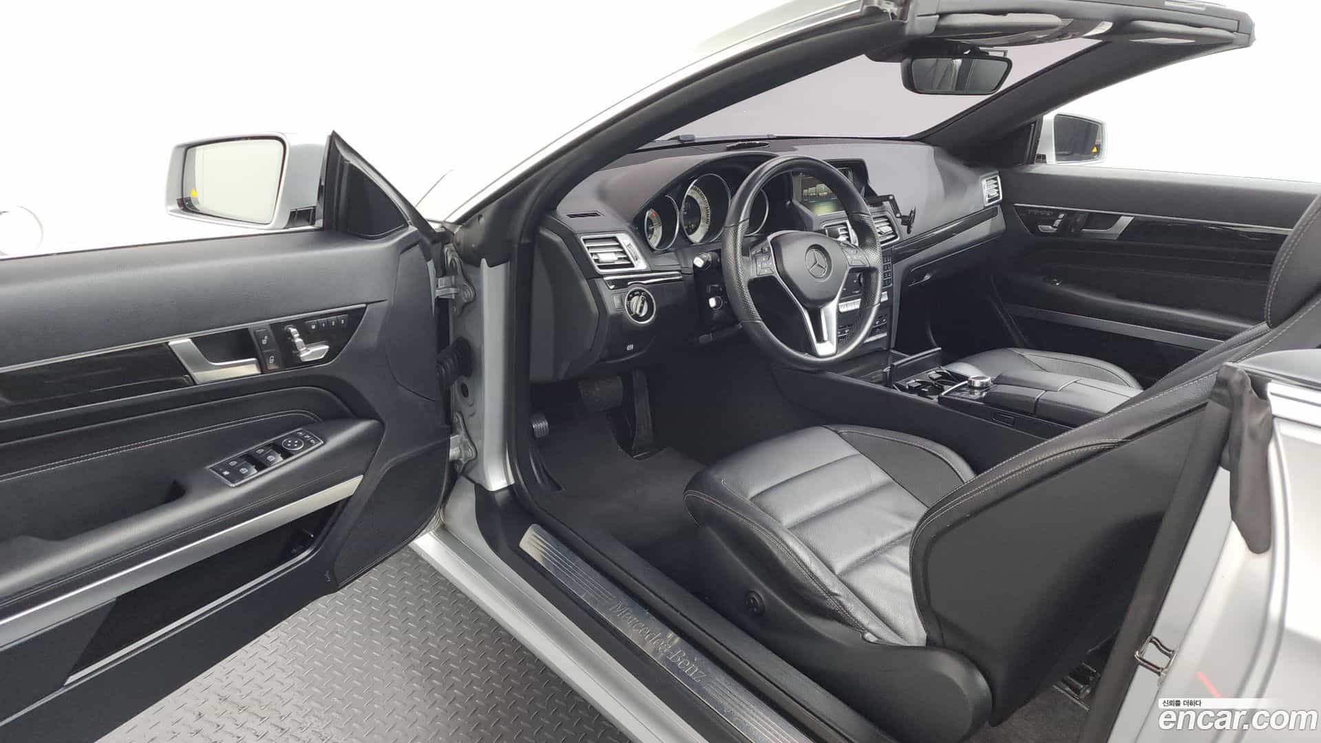 E-Class Mercedes-Benz 2016.11-INNER-010
