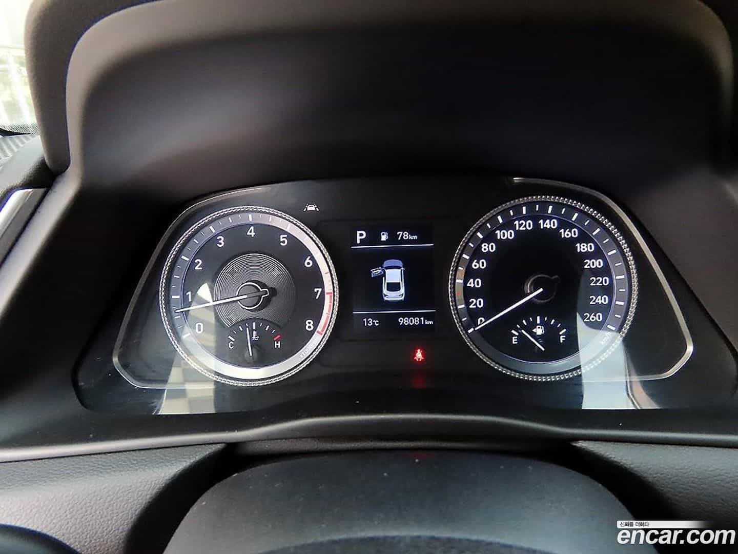 Sonata Hyundai 2019.4-INNER-009
