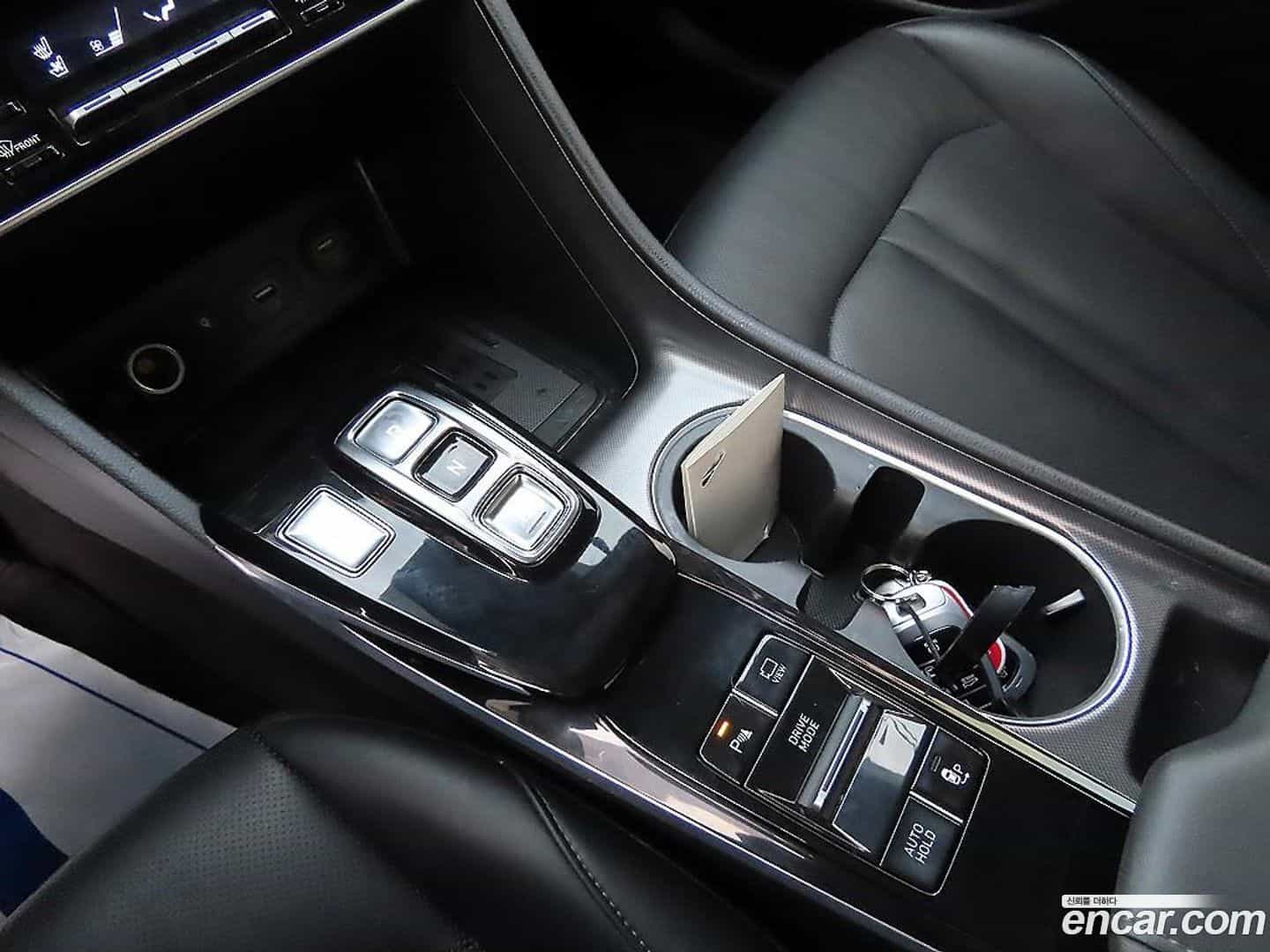 Sonata Hyundai 2019.4-INNER-010
