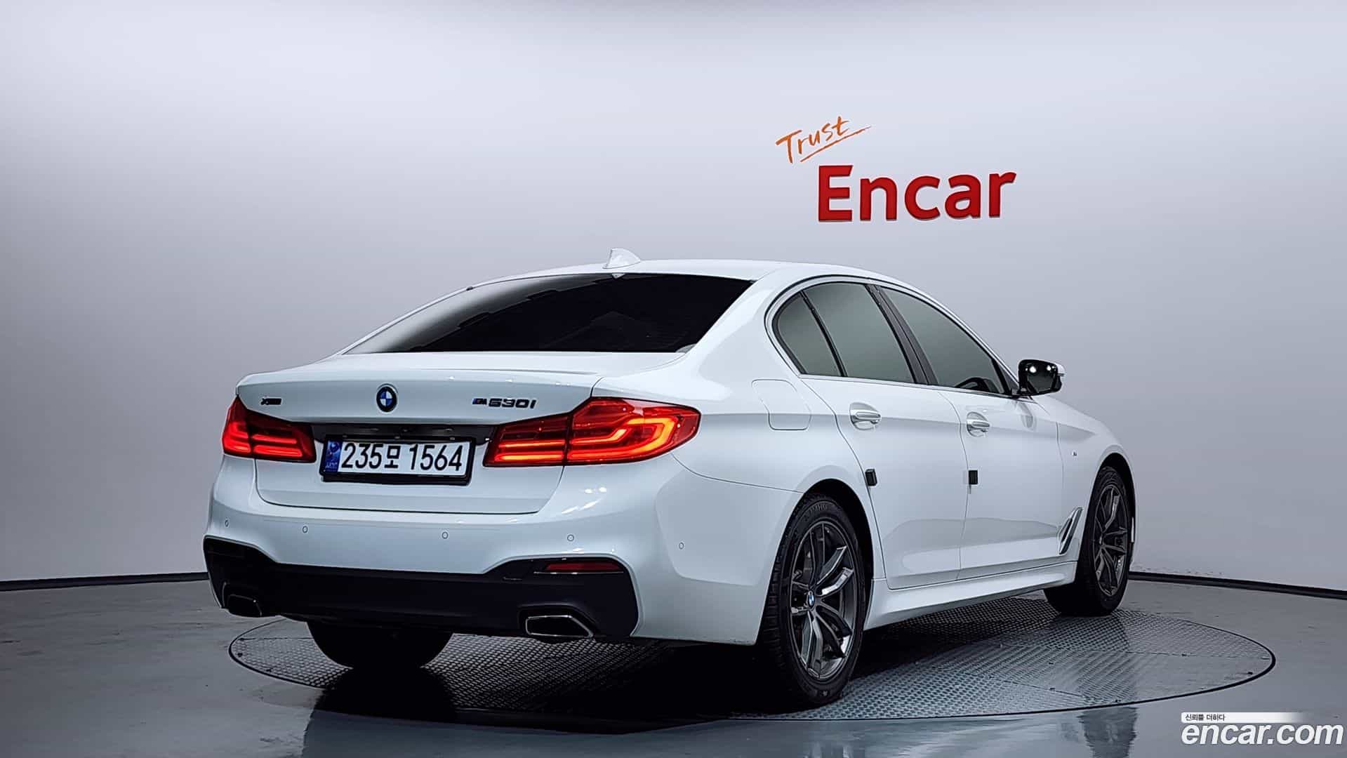 5-Series BMW 2018.3-OUTER-002