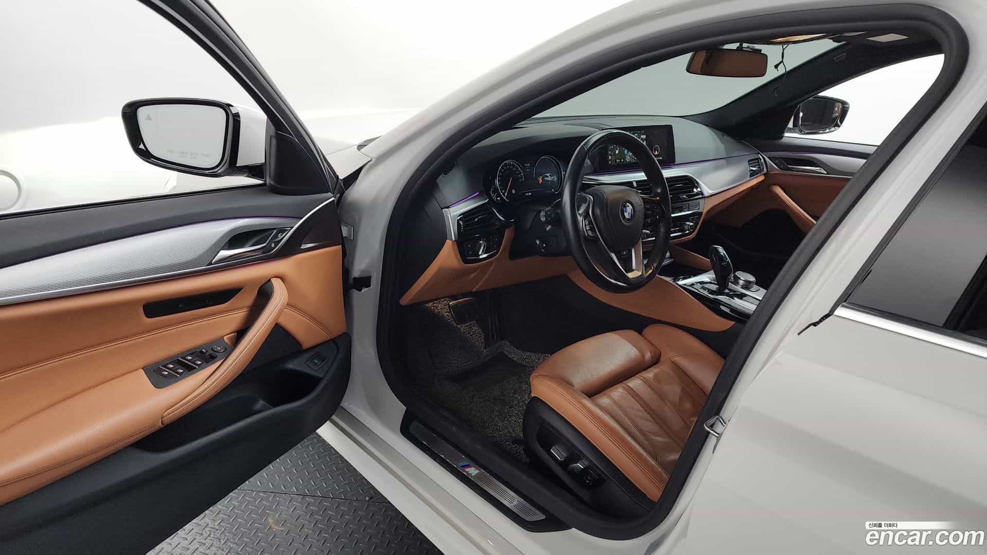 5-Series BMW 2018.3-INNER-010