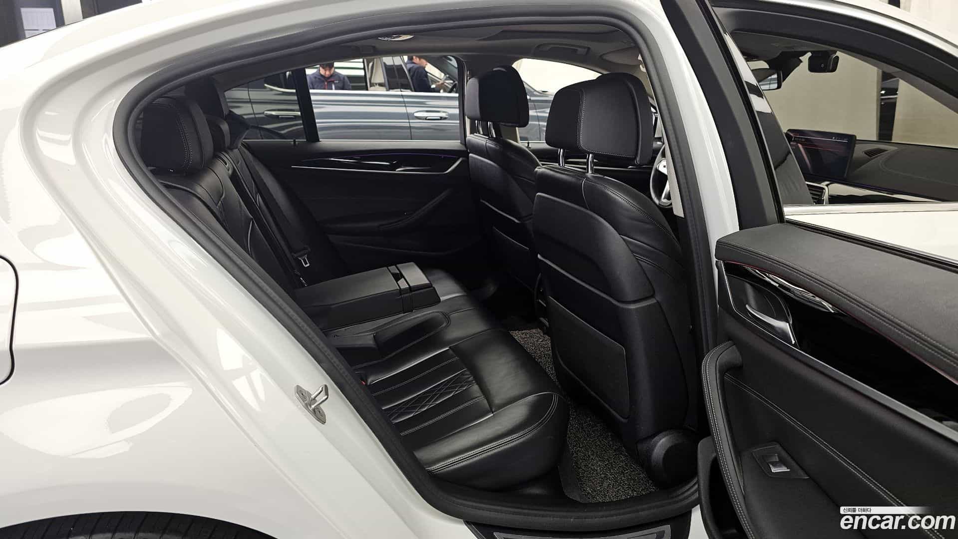 5-Series BMW 2021.0-OPTION-016
