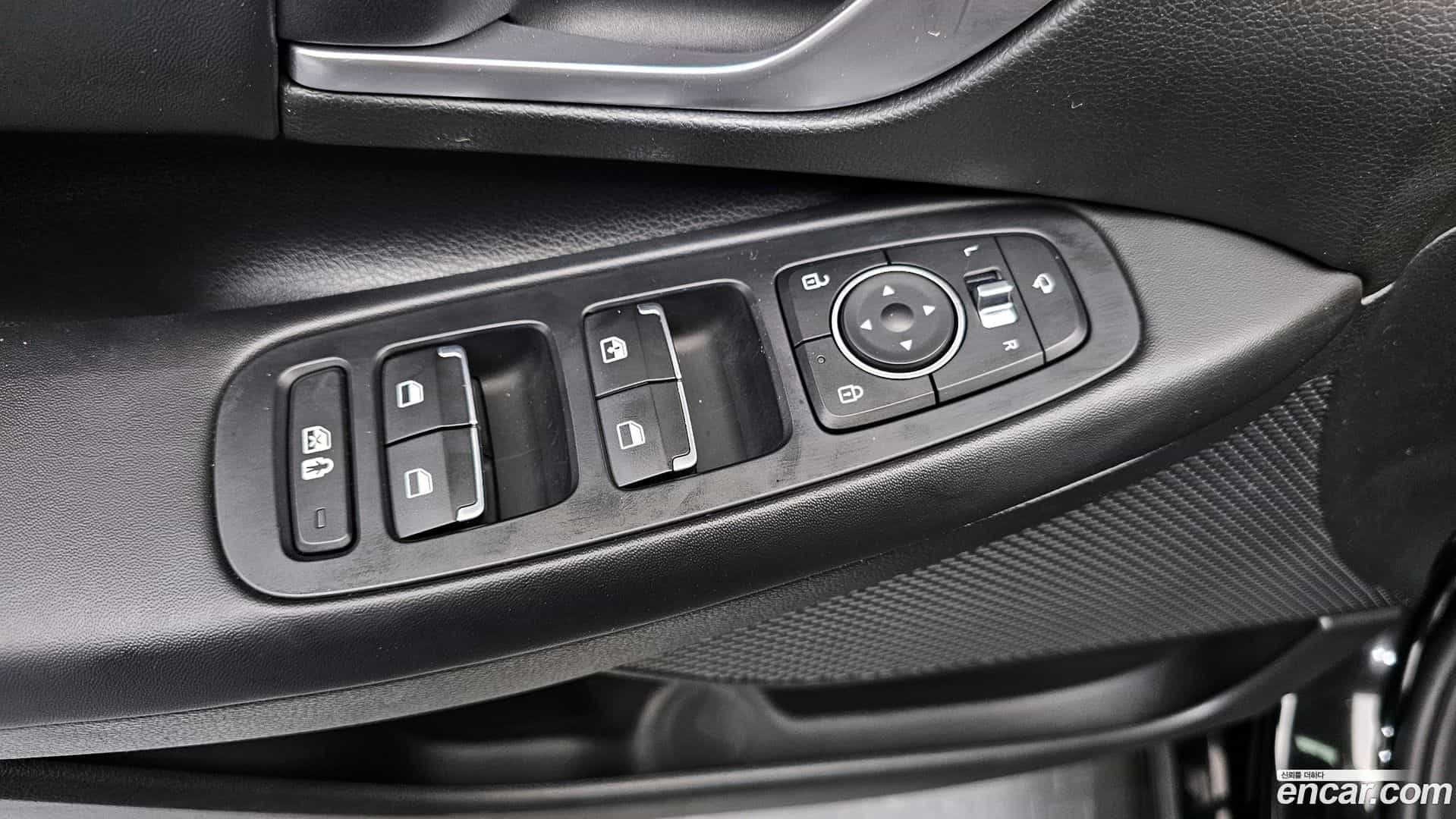 Sonata Hyundai 2019.8-OPTION-018
