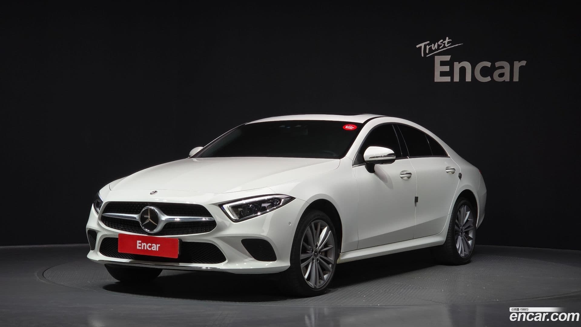 Main__Slider__Photo:CLS-Class Mercedes-Benz 2018.11-0