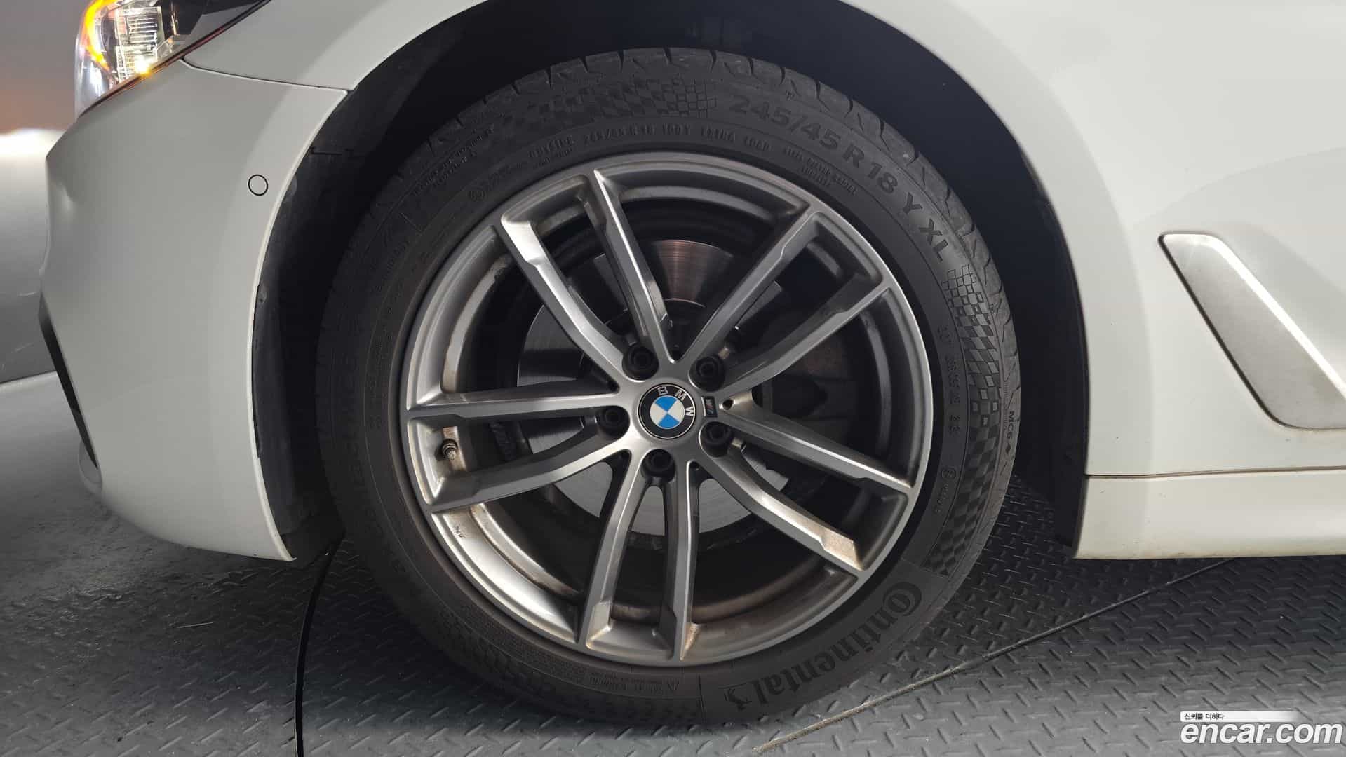 5-Series BMW 2017.10-OUTER-005