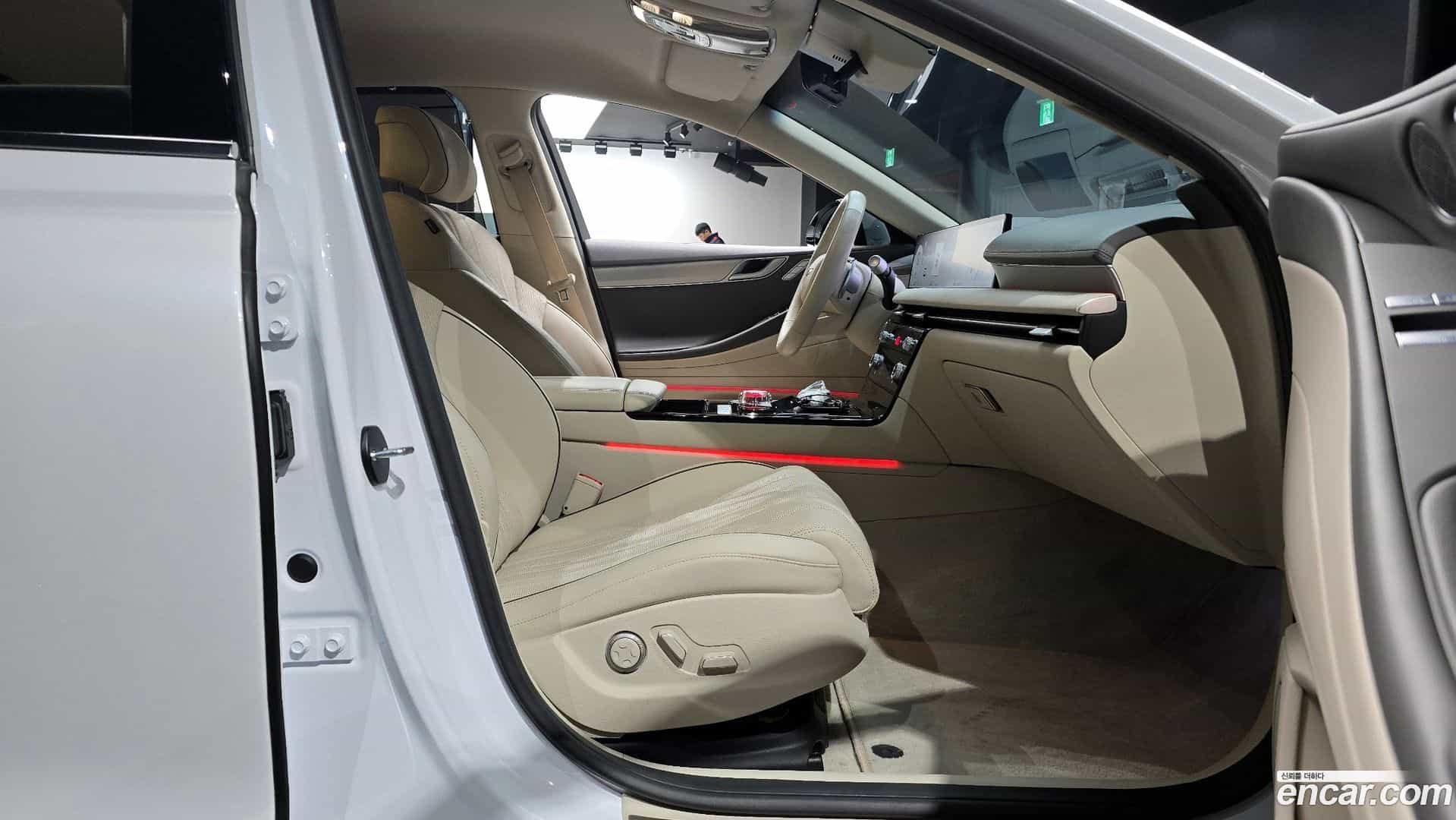 G80 Genesis 2024.2-OPTION-015
