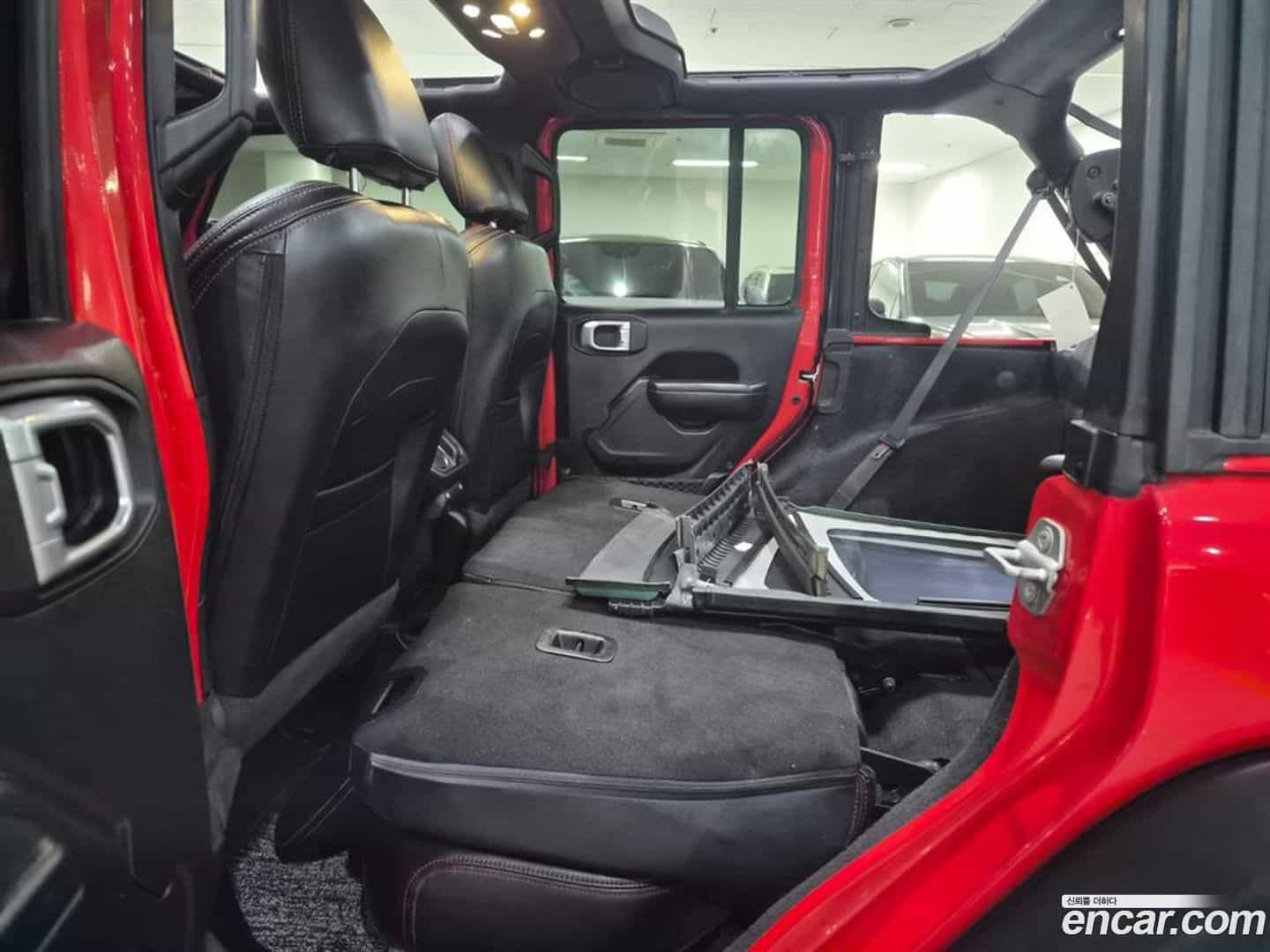 Wrangler Jeep 2020.10-OPTION-018