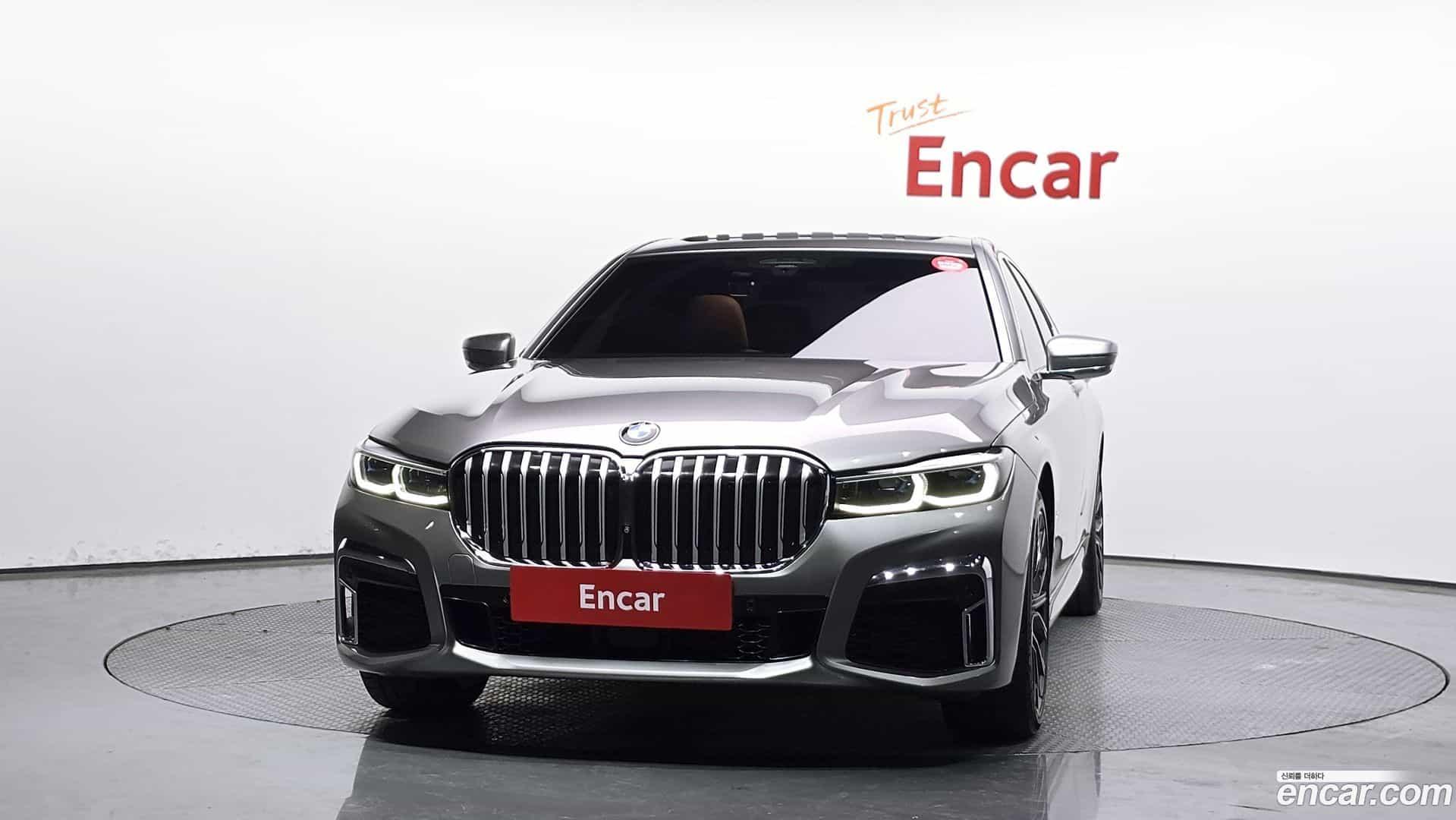 7-Series BMW 2020.0-OUTER-003