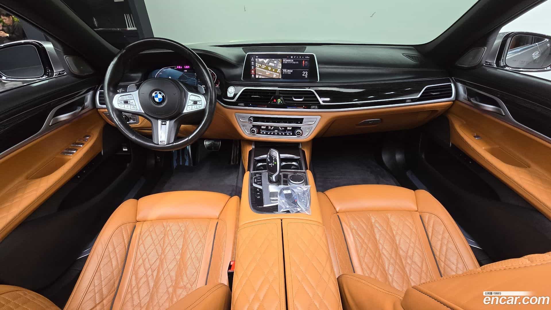 7-Series BMW 2020.0-INNER-007