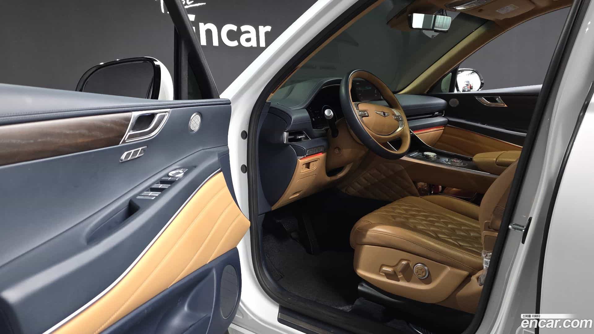 GV80 Genesis 2023.1-INNER-010