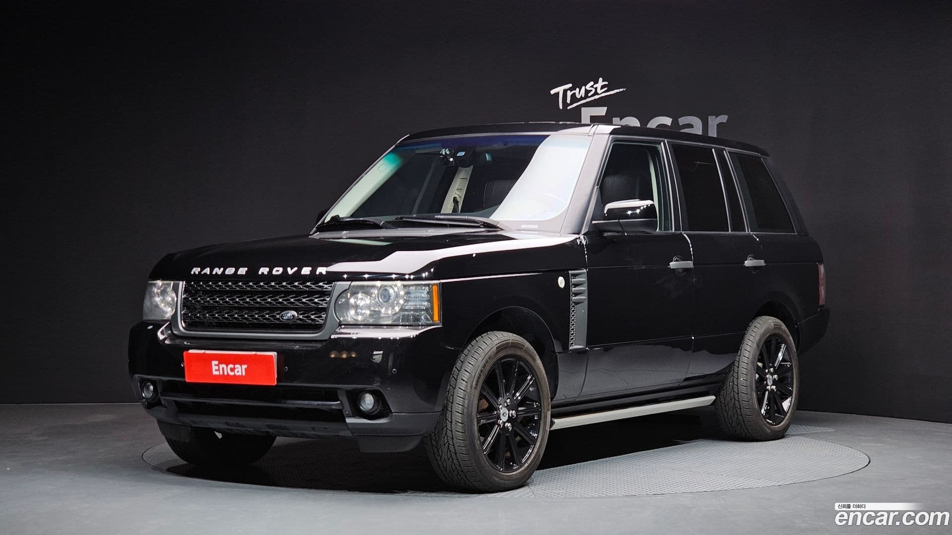 Main__Slider__Photo:Range Rover Land Rover 2011.3-0