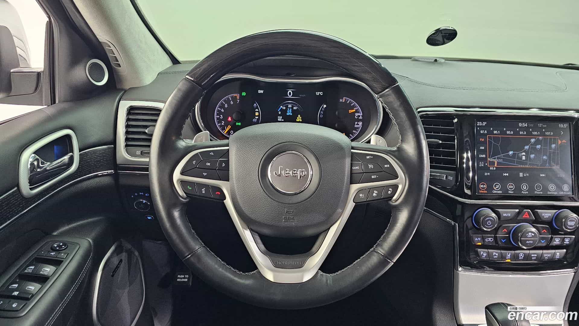 Cherokee Jeep 2021.2-OPTION-016