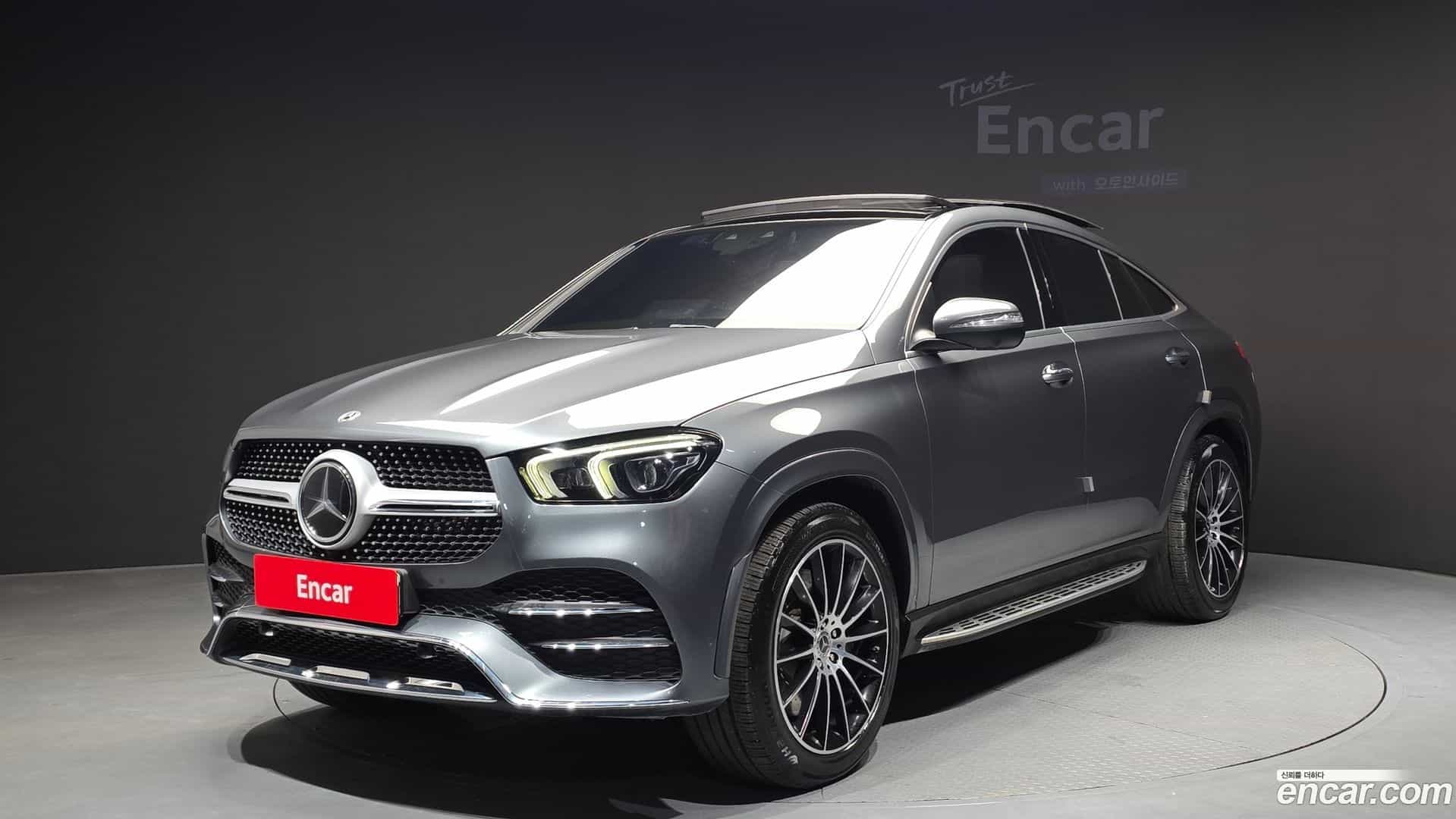 GLE-Class Mercedes-Benz 2022.2-OUTER-001