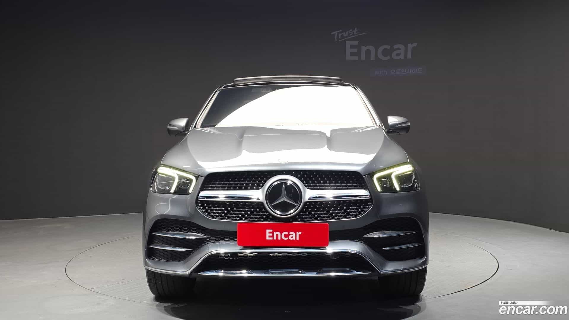GLE-Class Mercedes-Benz 2022.2-OUTER-003