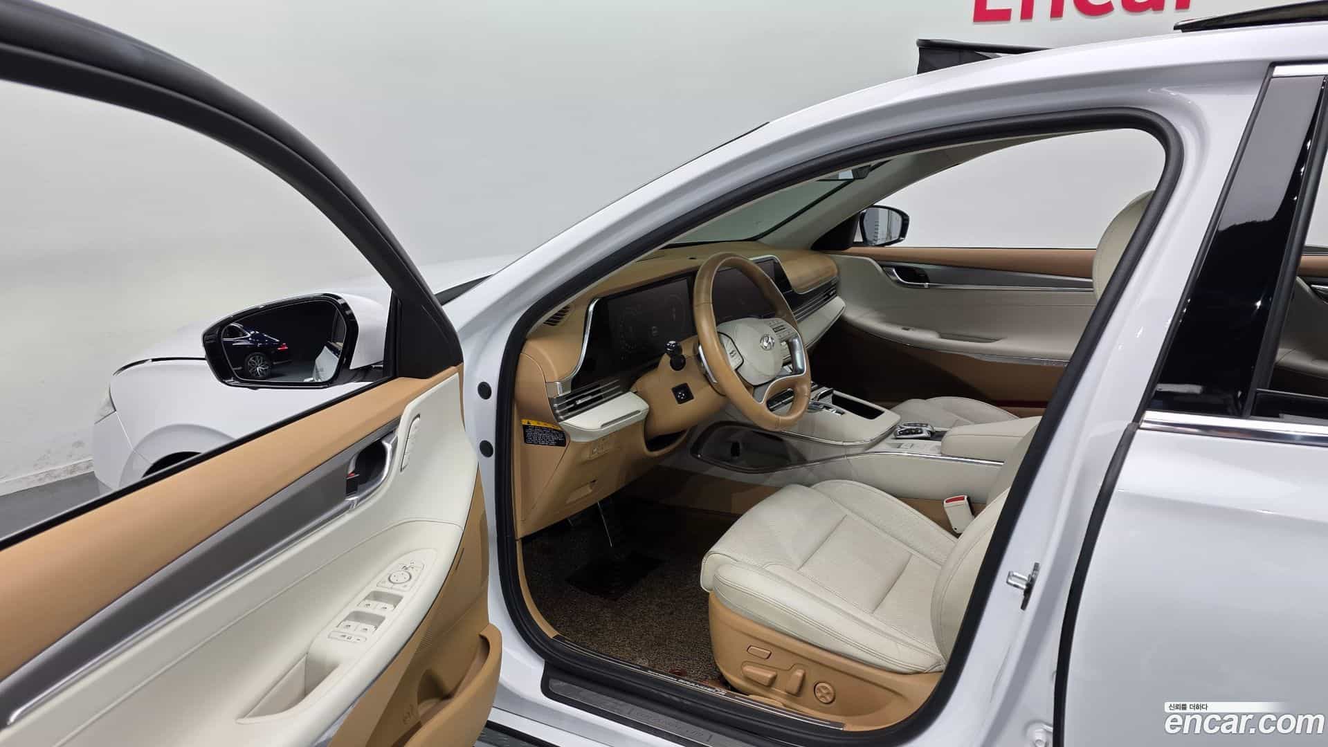 Grandeur Hyundai 2020.1-OPTION-015