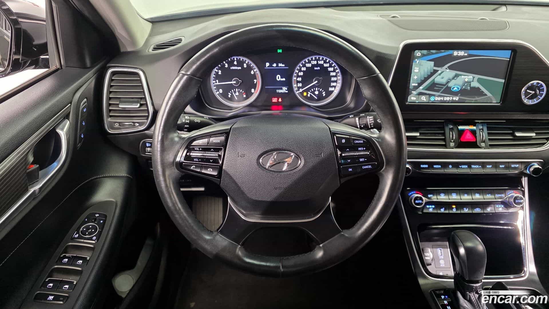 Grandeur Hyundai 2016.10-OPTION-017