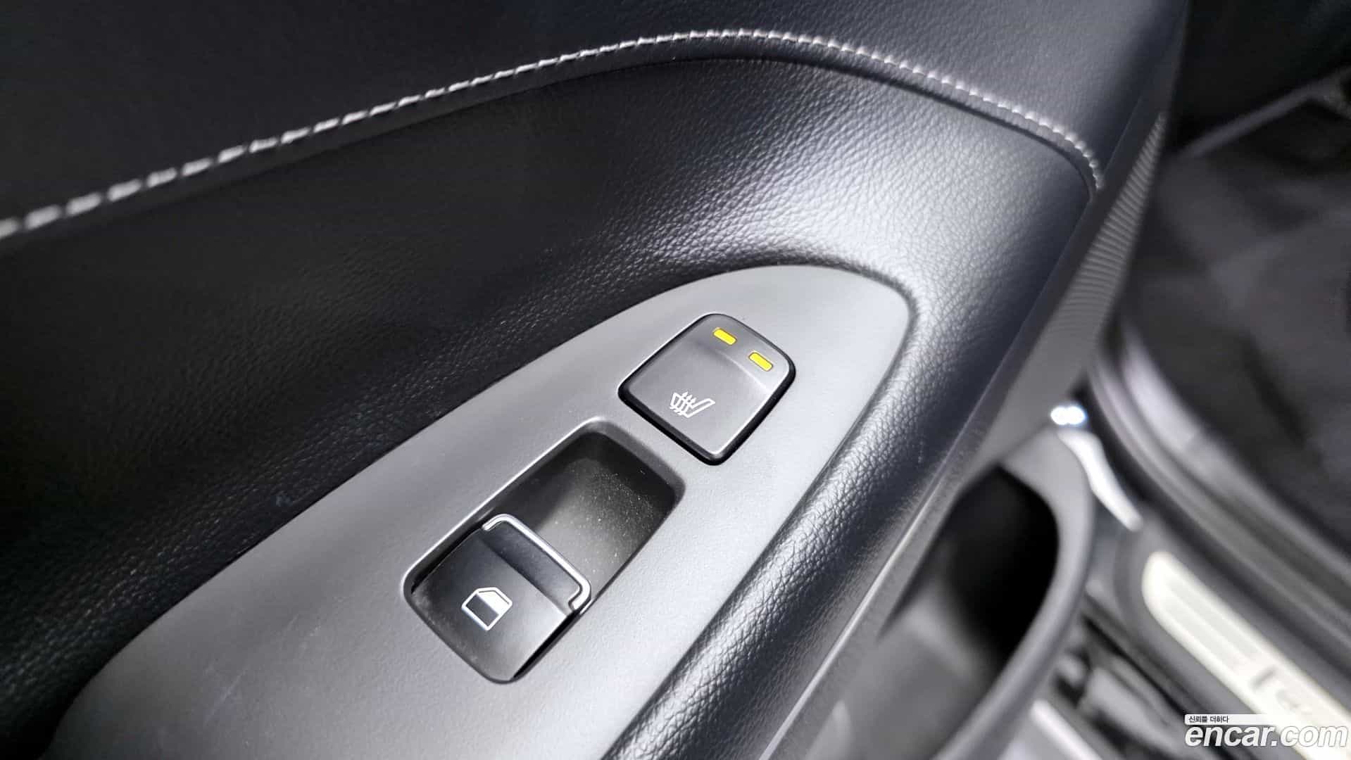 Grandeur Hyundai 2016.10-OPTION-023
