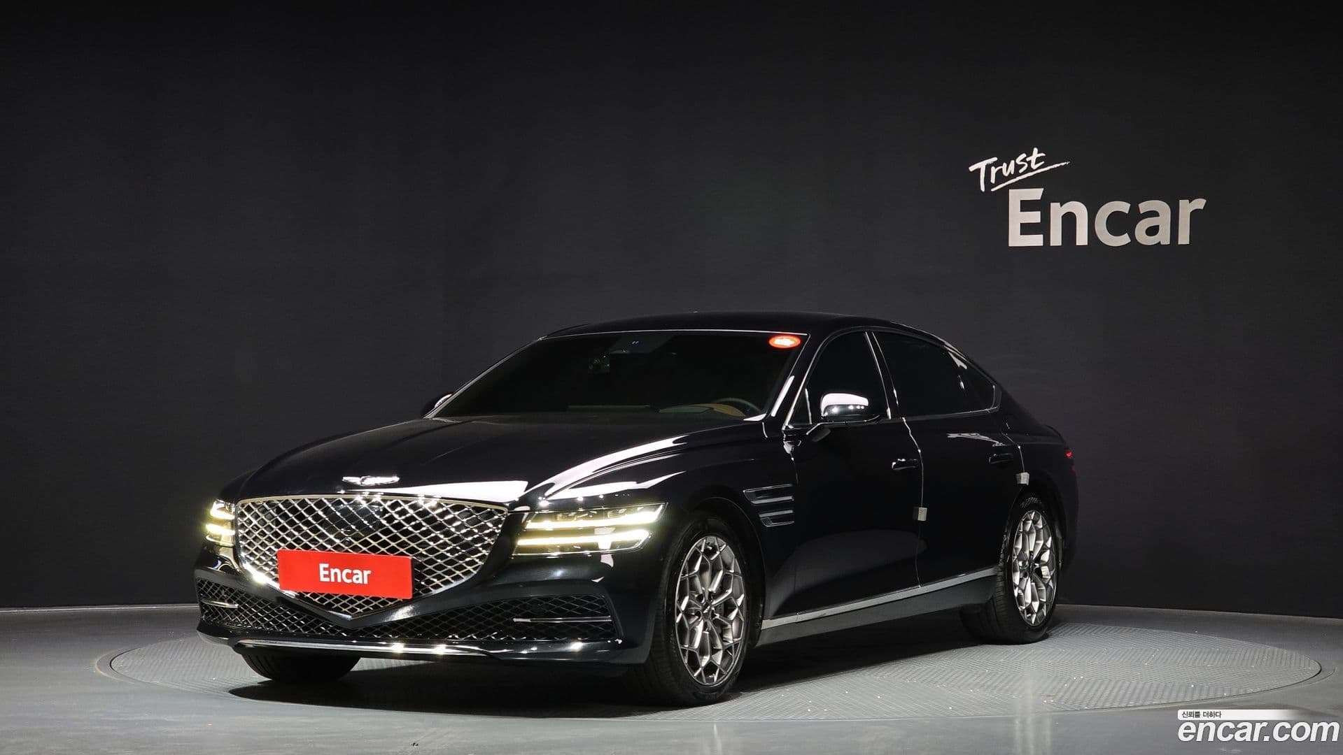 Main__Slider__Photo:G80 Genesis 2022.8-0