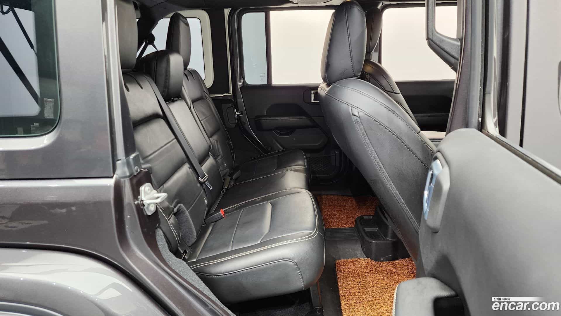 Wrangler Jeep 2021.10-OPTION-016