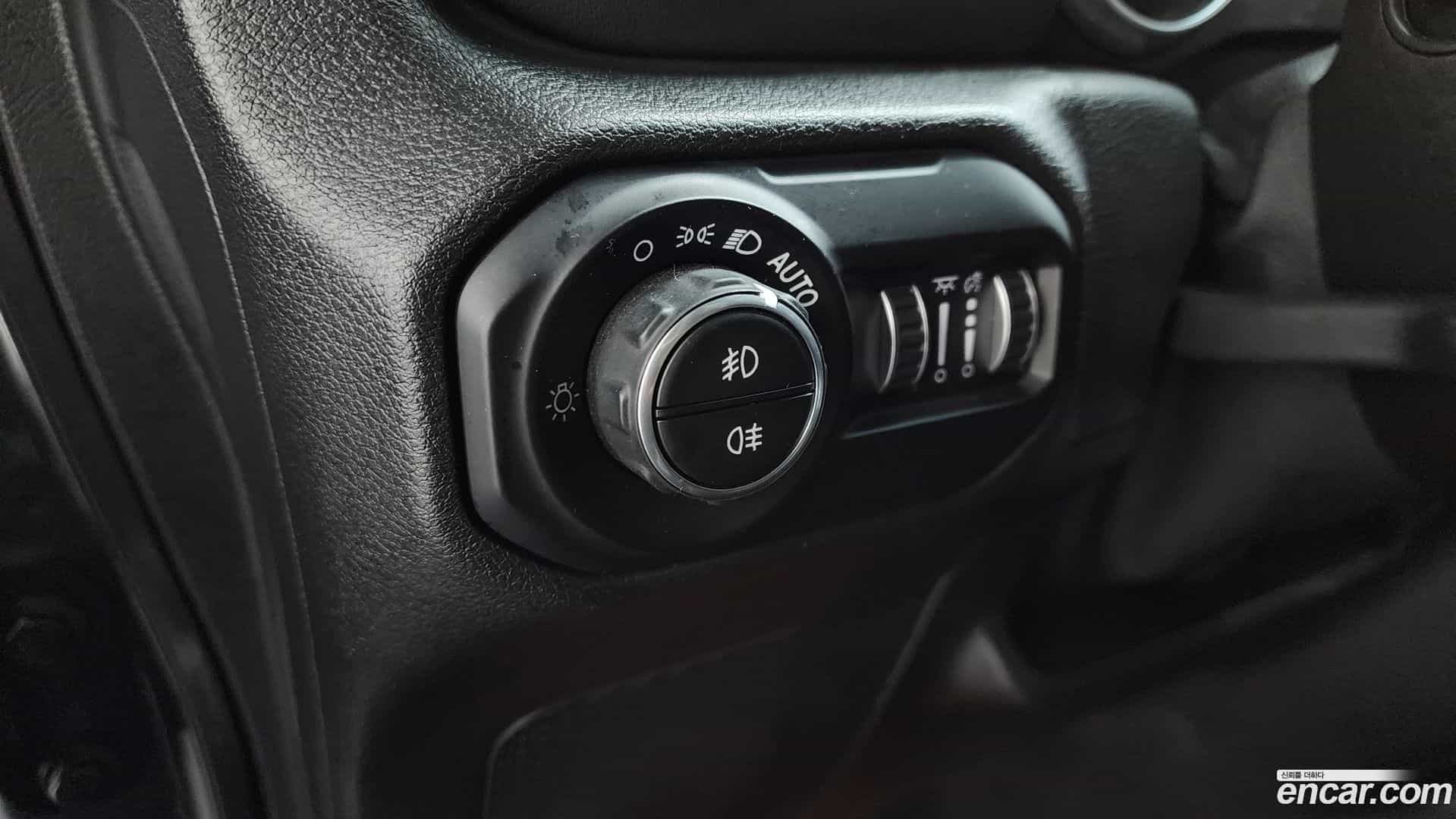 Wrangler Jeep 2021.10-OPTION-018