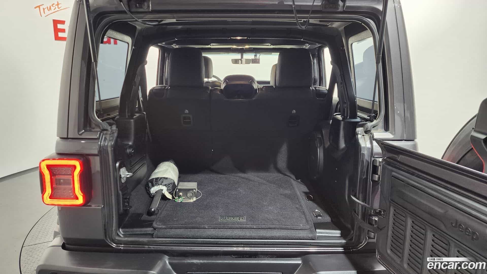 Wrangler Jeep 2021.10-OPTION-024