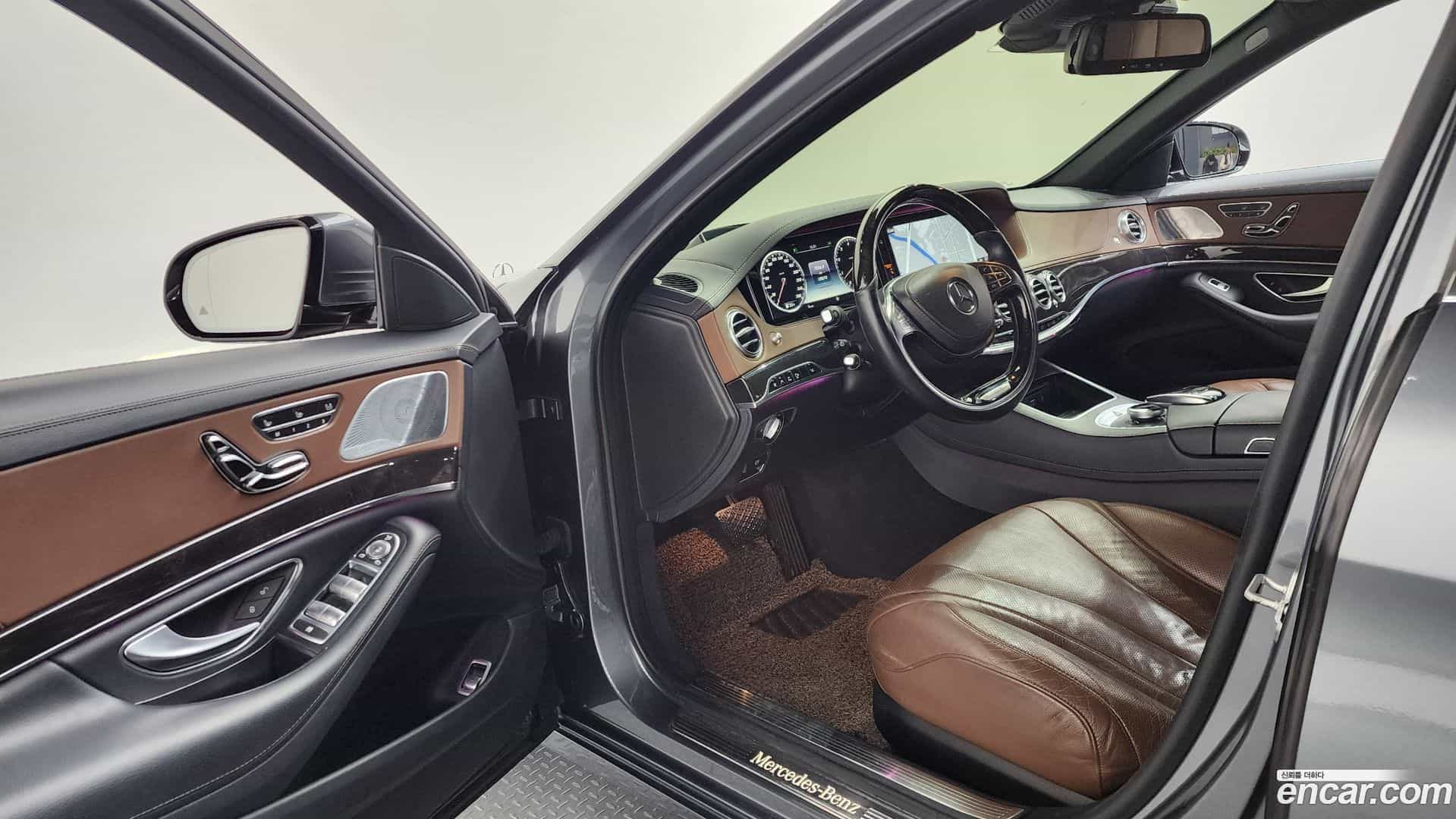 S-Class Mercedes-Benz 2016.3-INNER-010