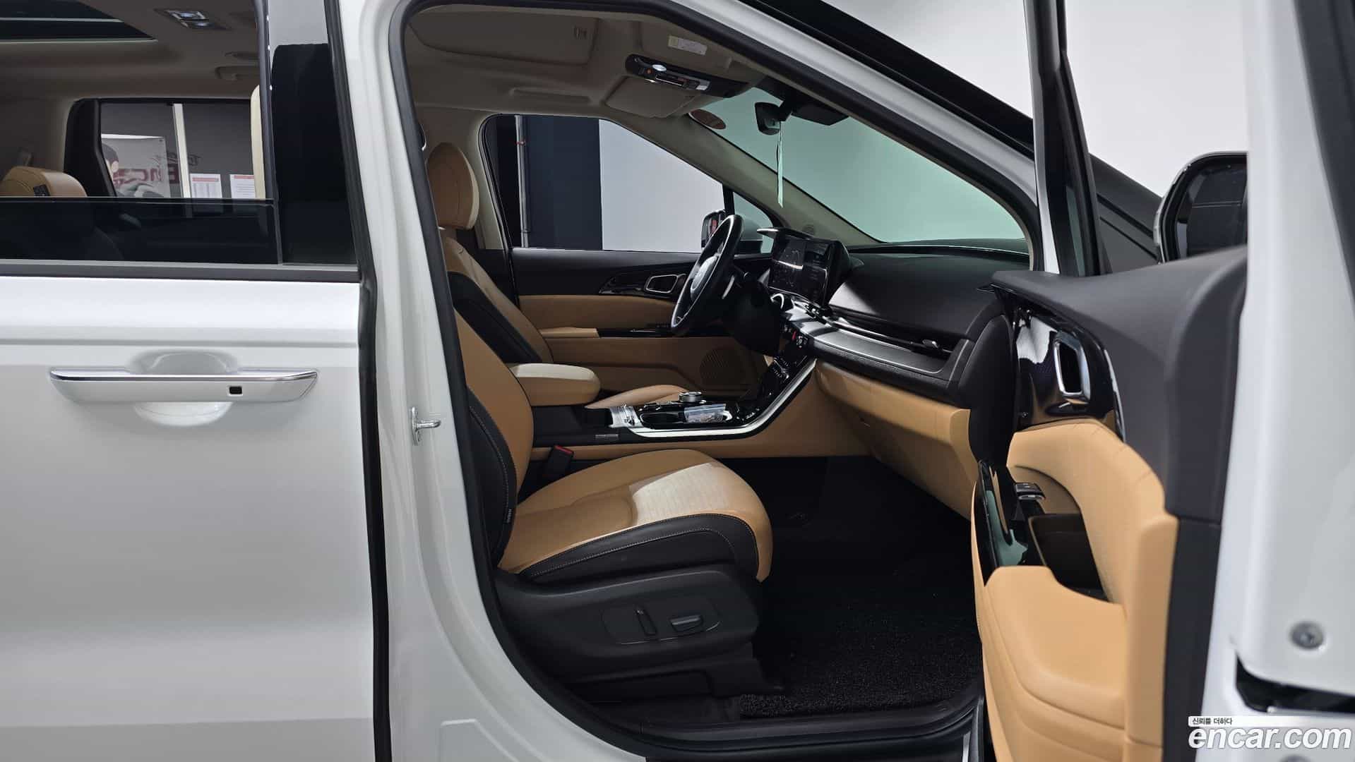 Canival Kia 2023.10-OPTION-015