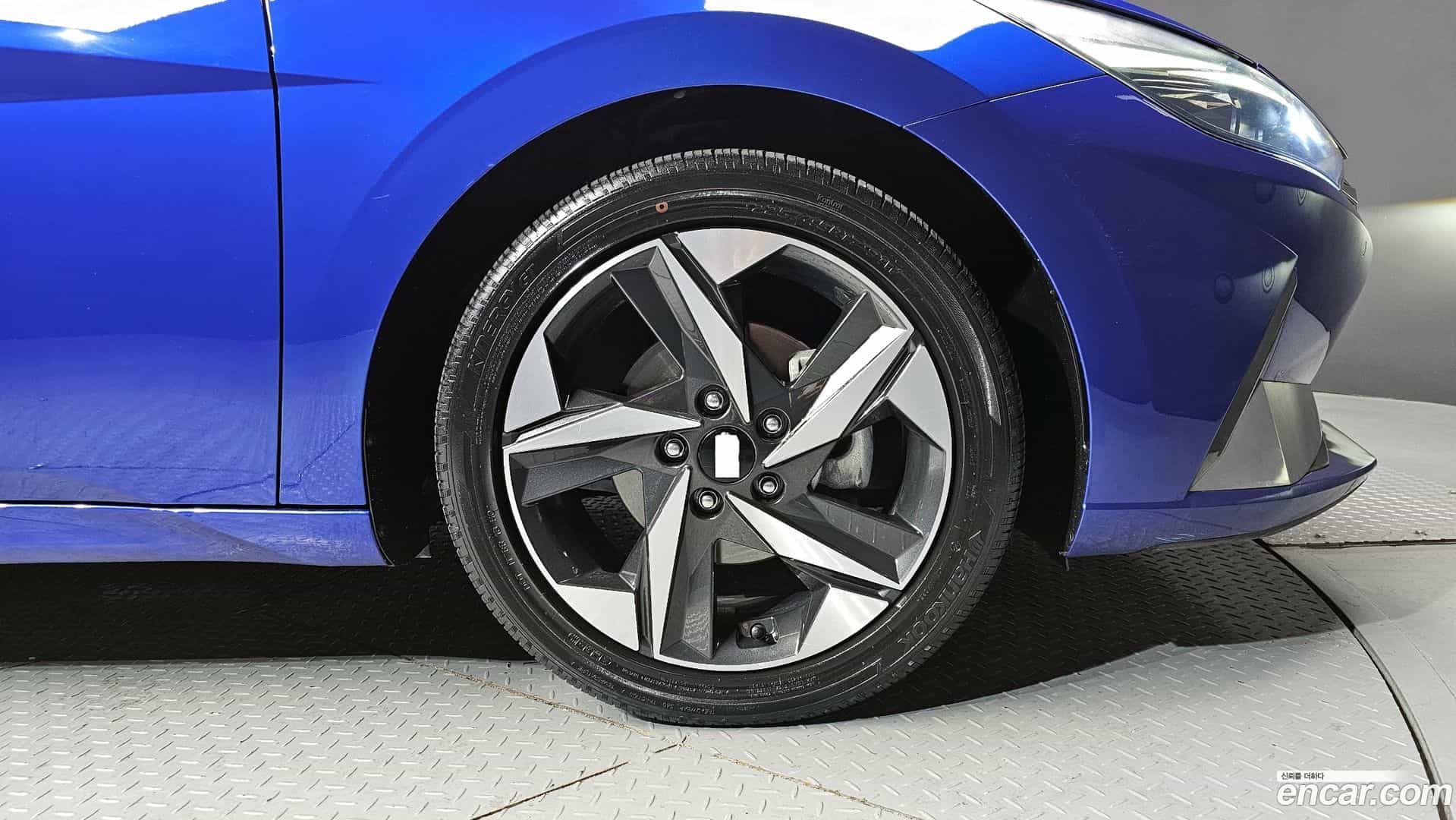 AVANTE Hyundai 2021.0-OUTER-005