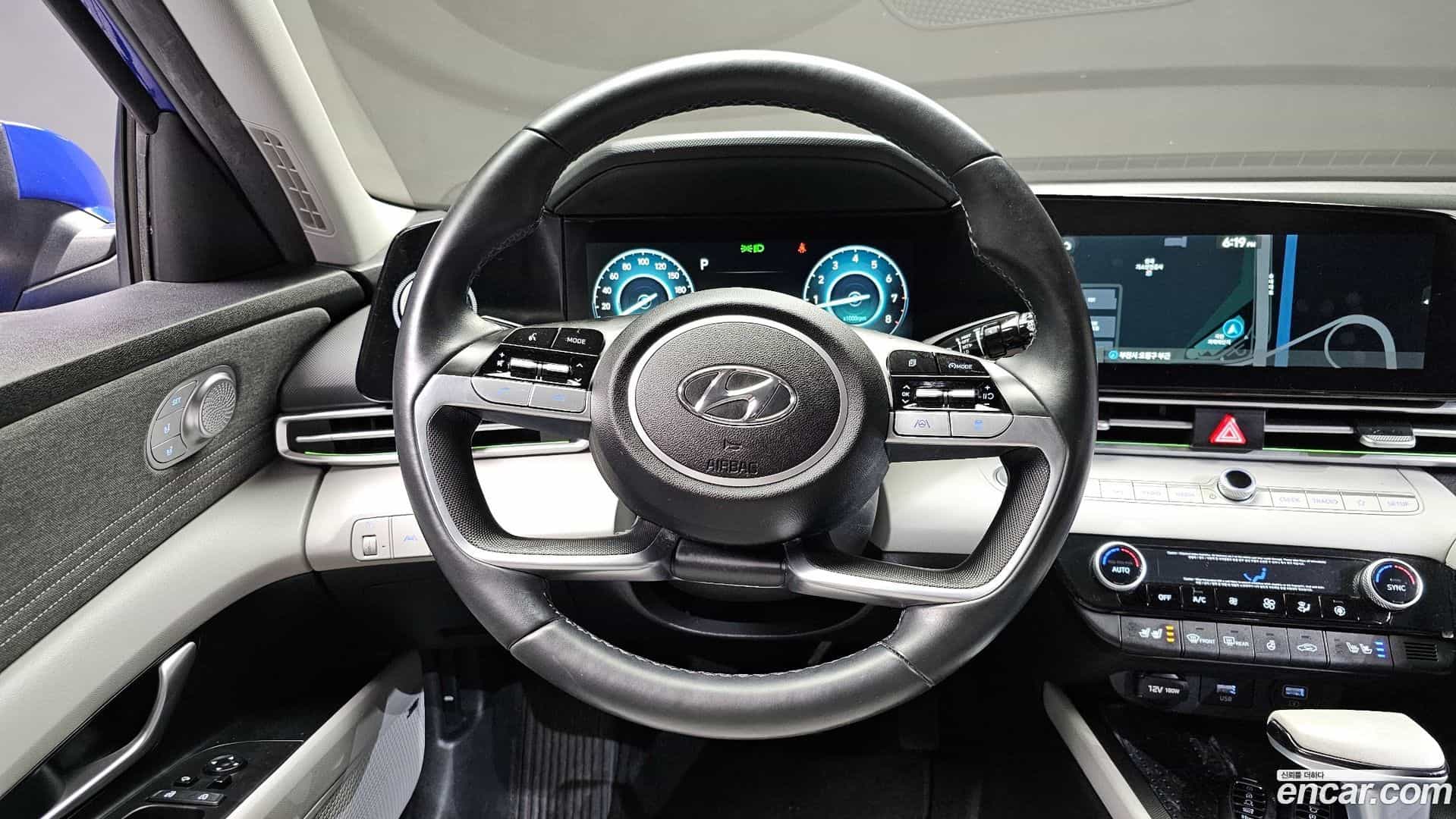 AVANTE Hyundai 2021.0-OPTION-017