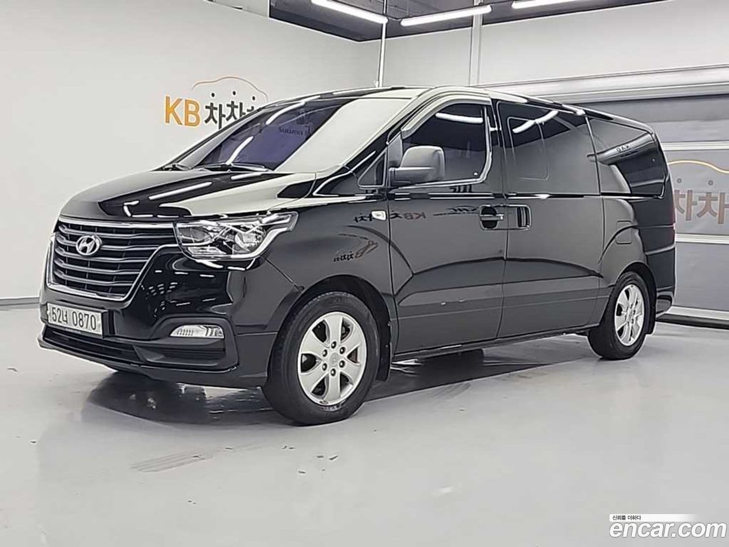 Main__Slider__Photo:Starex Hyundai 2019.5-0
