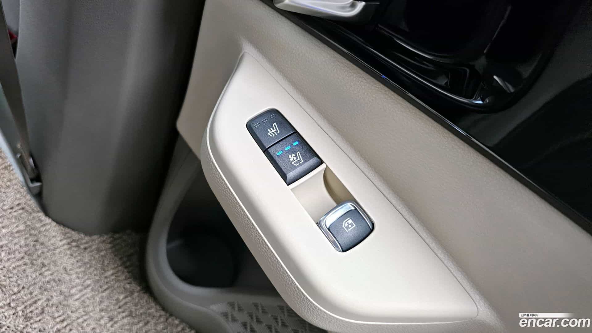 Canival Kia 2025.4-OPTION-023