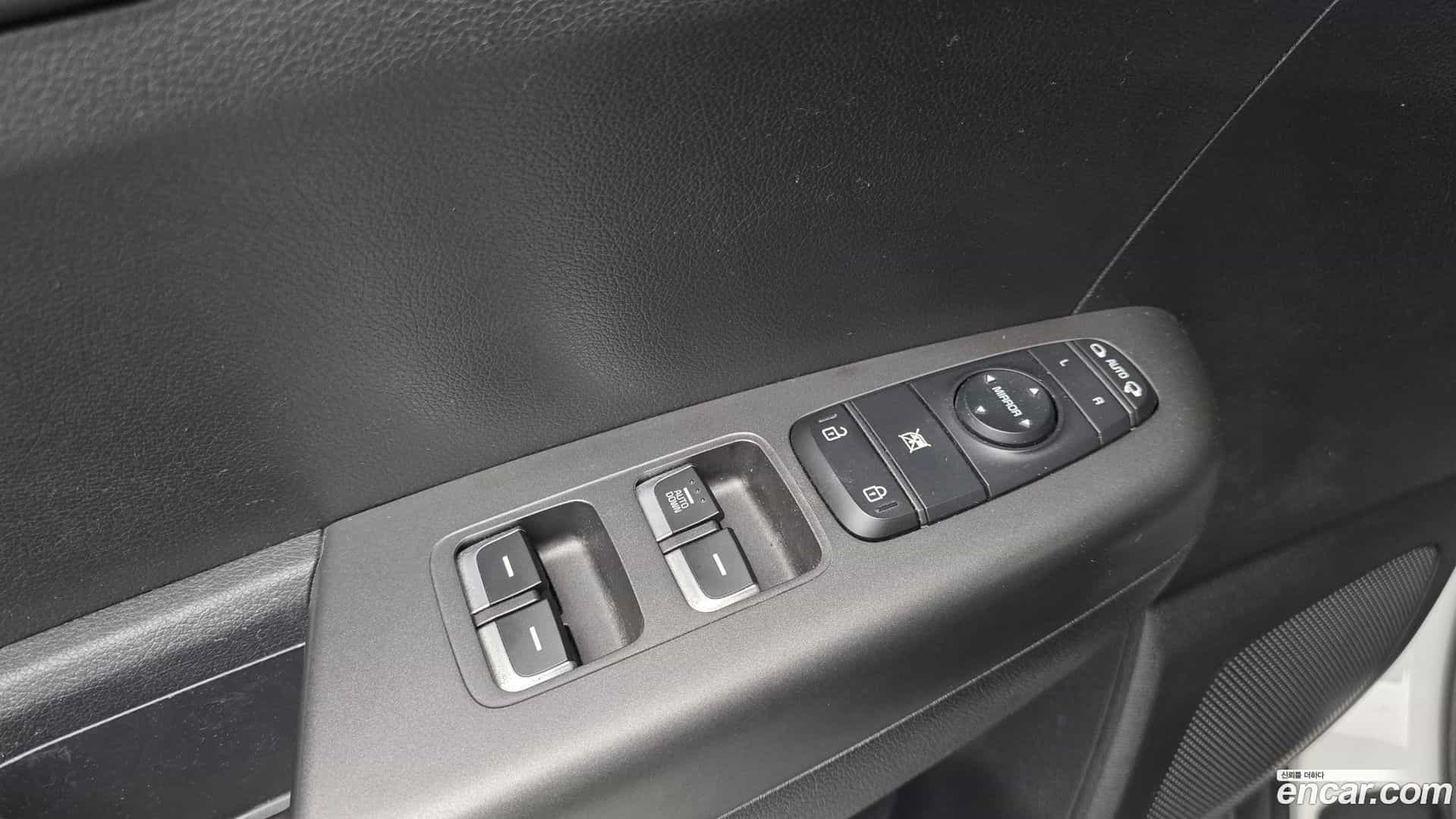 Sportage Kia 2019.2-OPTION-023