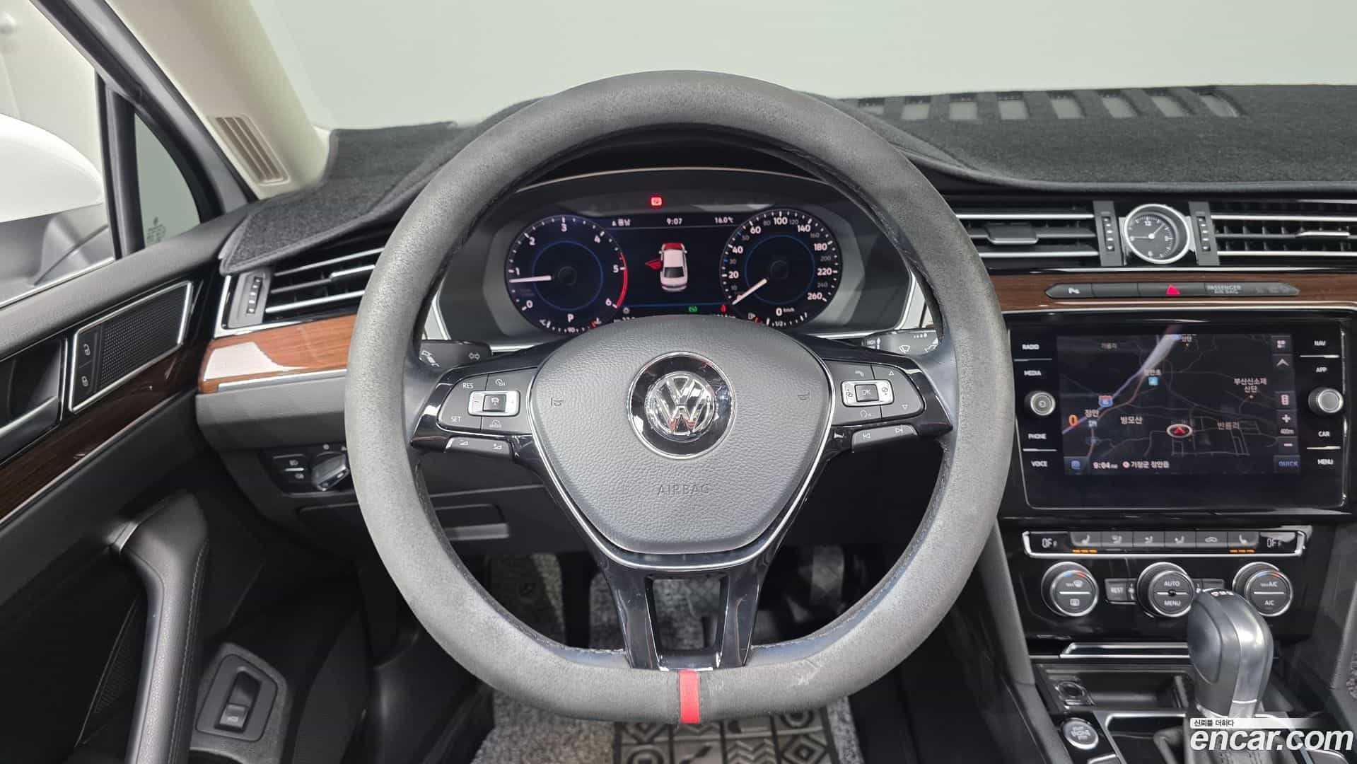 Passat Volkswagen 2018.4-OPTION-018