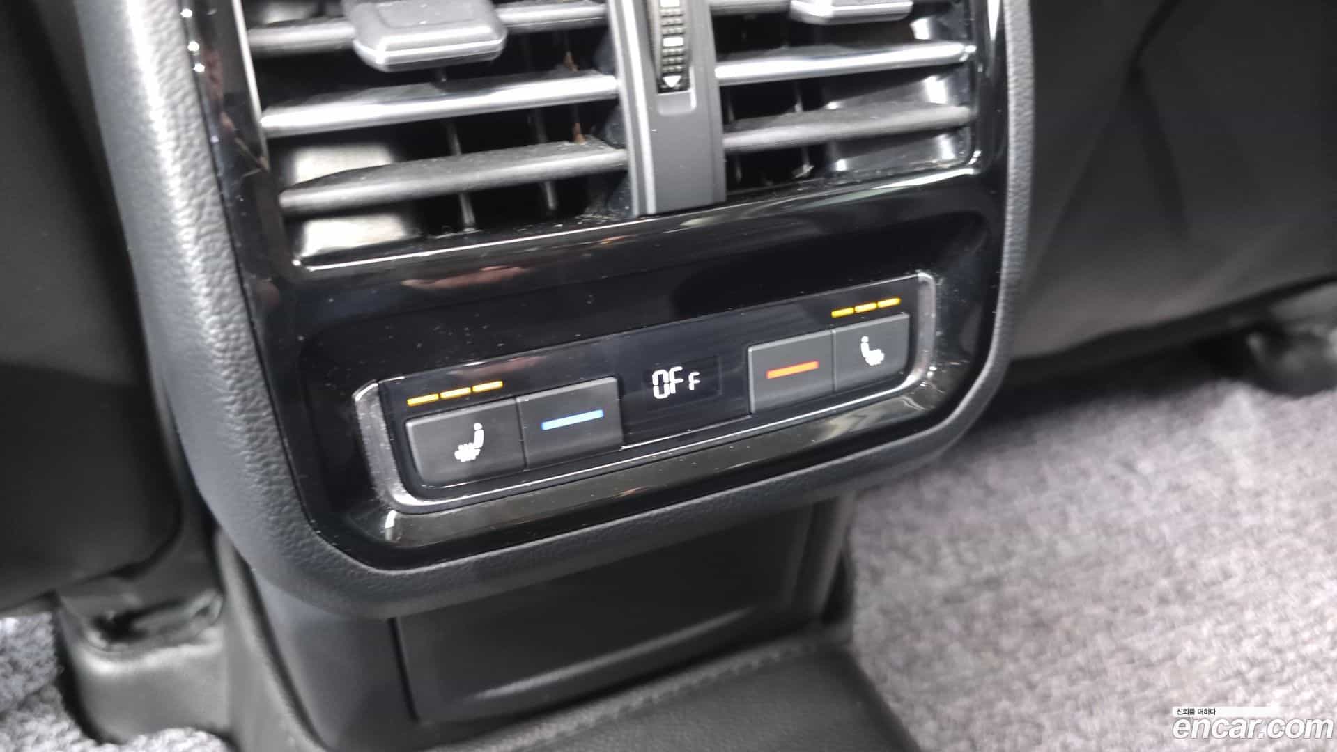 Passat Volkswagen 2018.4-OPTION-023