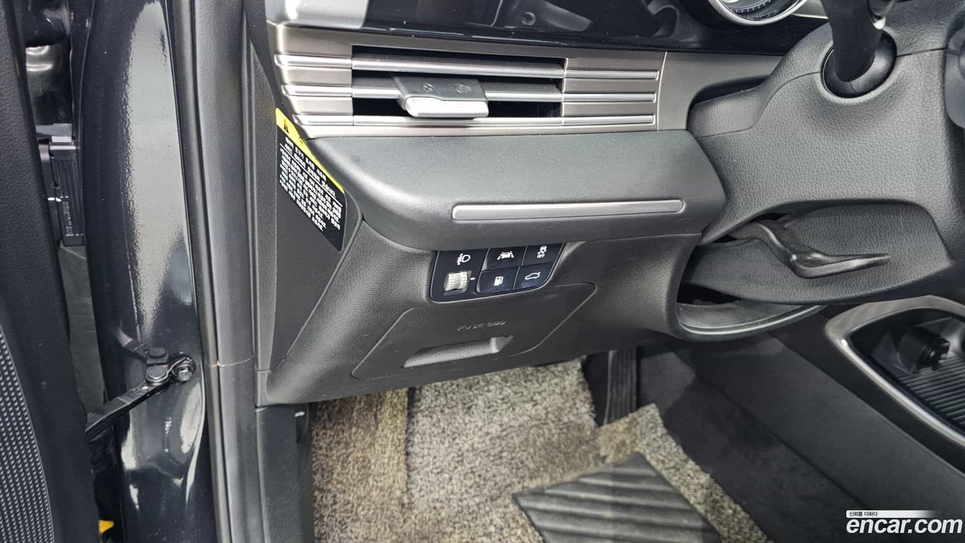 Grandeur Hyundai 2020.1-OPTION-022