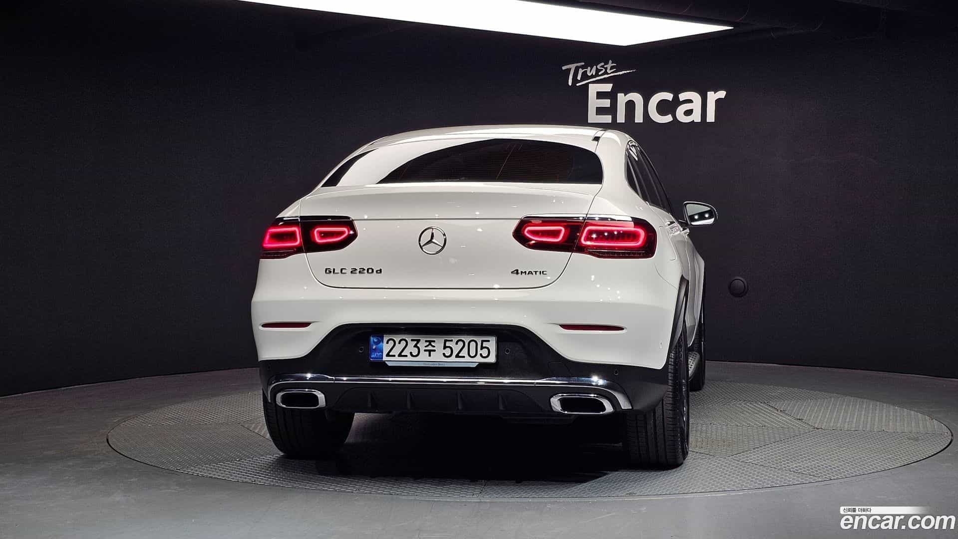 GLC-Class Mercedes-Benz 2023.4-OUTER-004