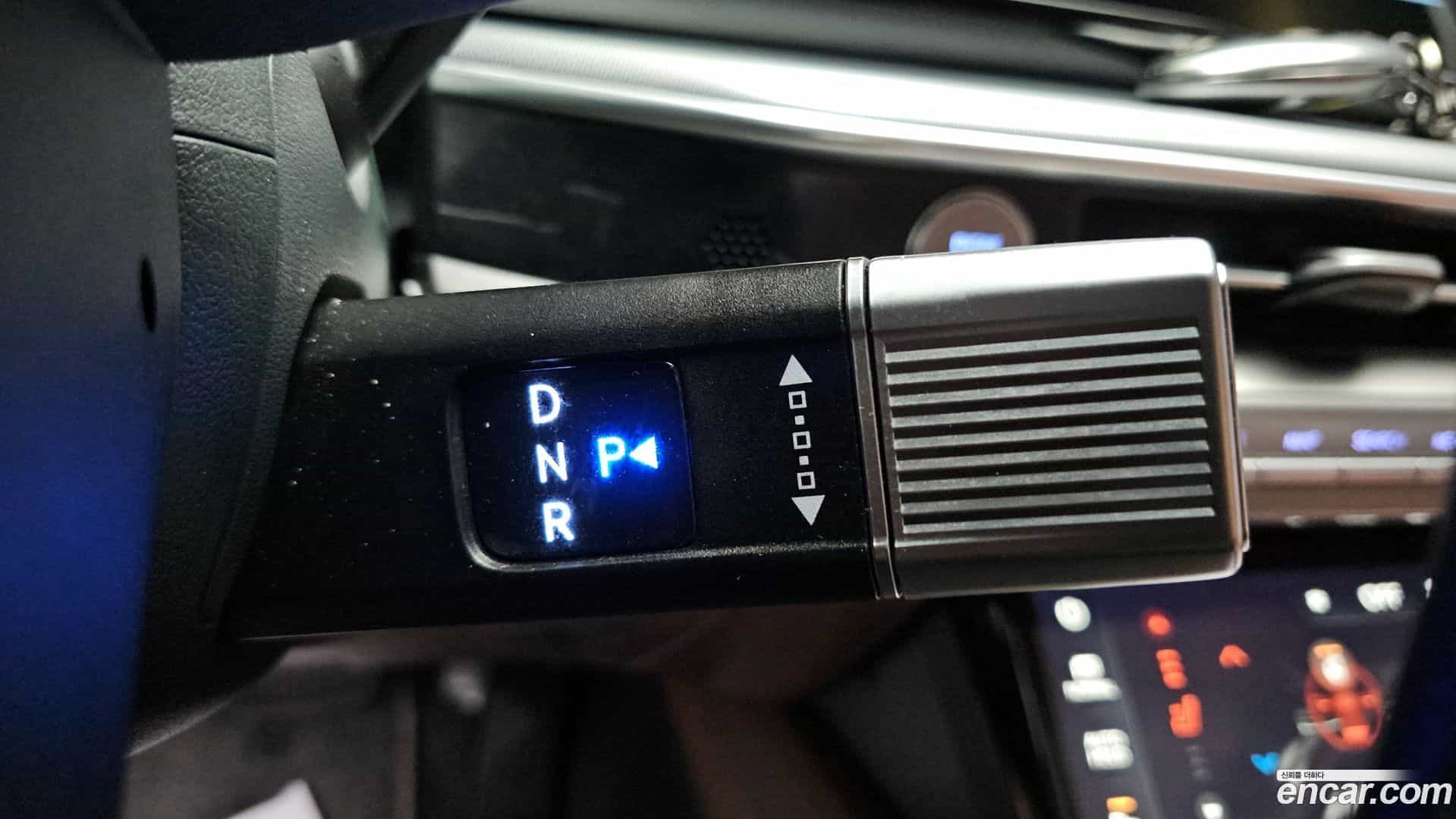 Grandeur Hyundai 2023.1-INNER-009