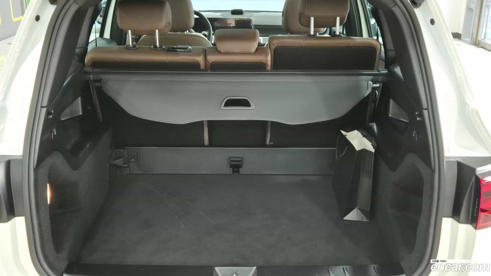 GLB-Class Mercedes-Benz 2025.3-OPTION-016