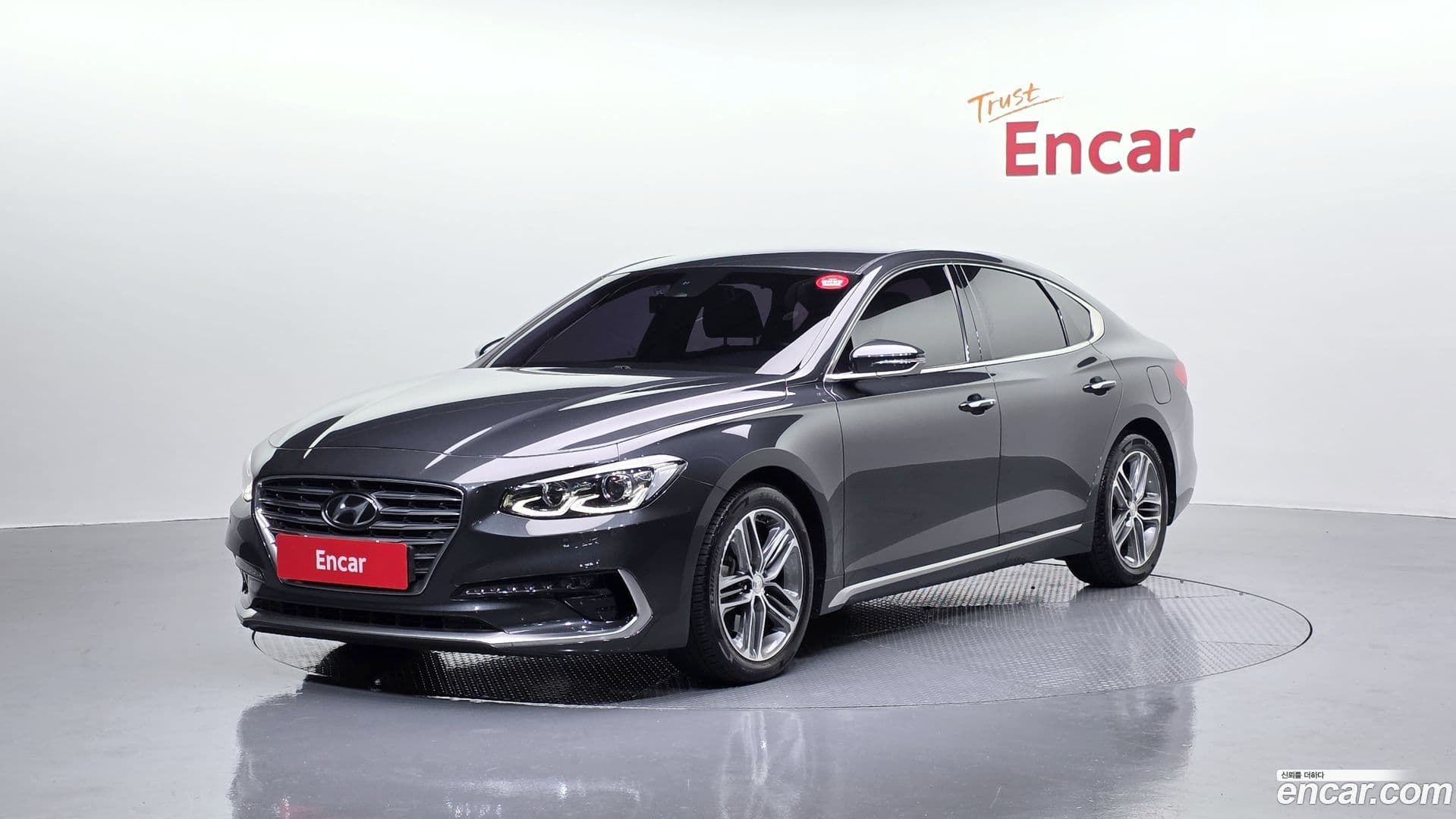 Main__Slider__Photo:Grandeur Hyundai 2017.10-0